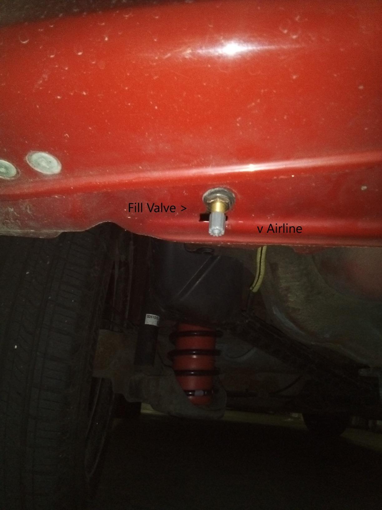 Air Lift 1000 60901 Universal Air Suspension Kit customer photo 2