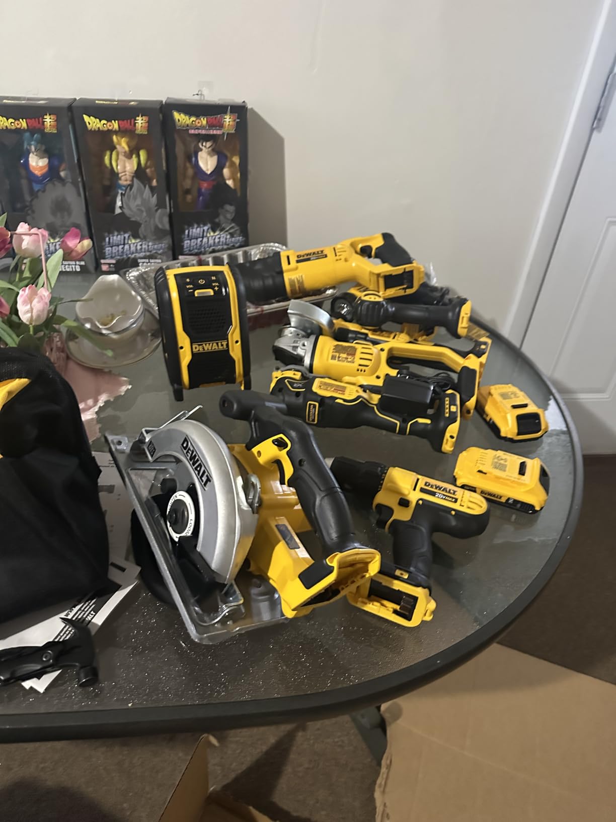 DEWALT 20V MAX Power Tools, 9 Cordless Tool Combo, Impact and Drill Driver, Oscillating Tool, Grinder, Circular and Reciprocating Saw, Right Angle Drill, Speaker, LED Light, 2 Batteries, Charger (DCK940D2) customer photo 1