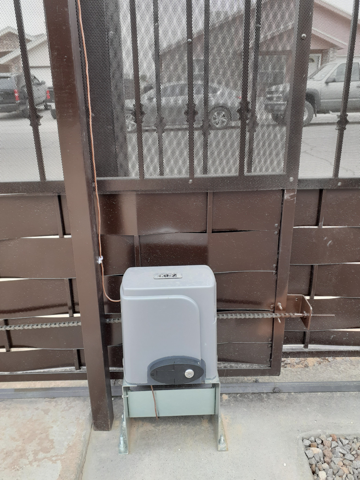 CO-Z 1400lb Sliding Gate Opener Hardware Security System Kit for Sliding Gates Up to 40 Feet, Automatic Gate Opener with Two Remote Controls, Electric Rolling Driveway Slide Gate Motor - Model CG1400 customer photo 1