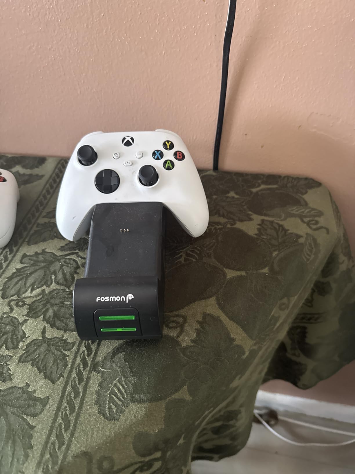 Fosmon Fast Charging for Xbox Controller Charger Station for Xbox Series X | S, Xbox One, Elite, Core w/ 2X 5280mWh Rechargeable Battery Packs, 4 Covers & Dock Stand customer photo 1