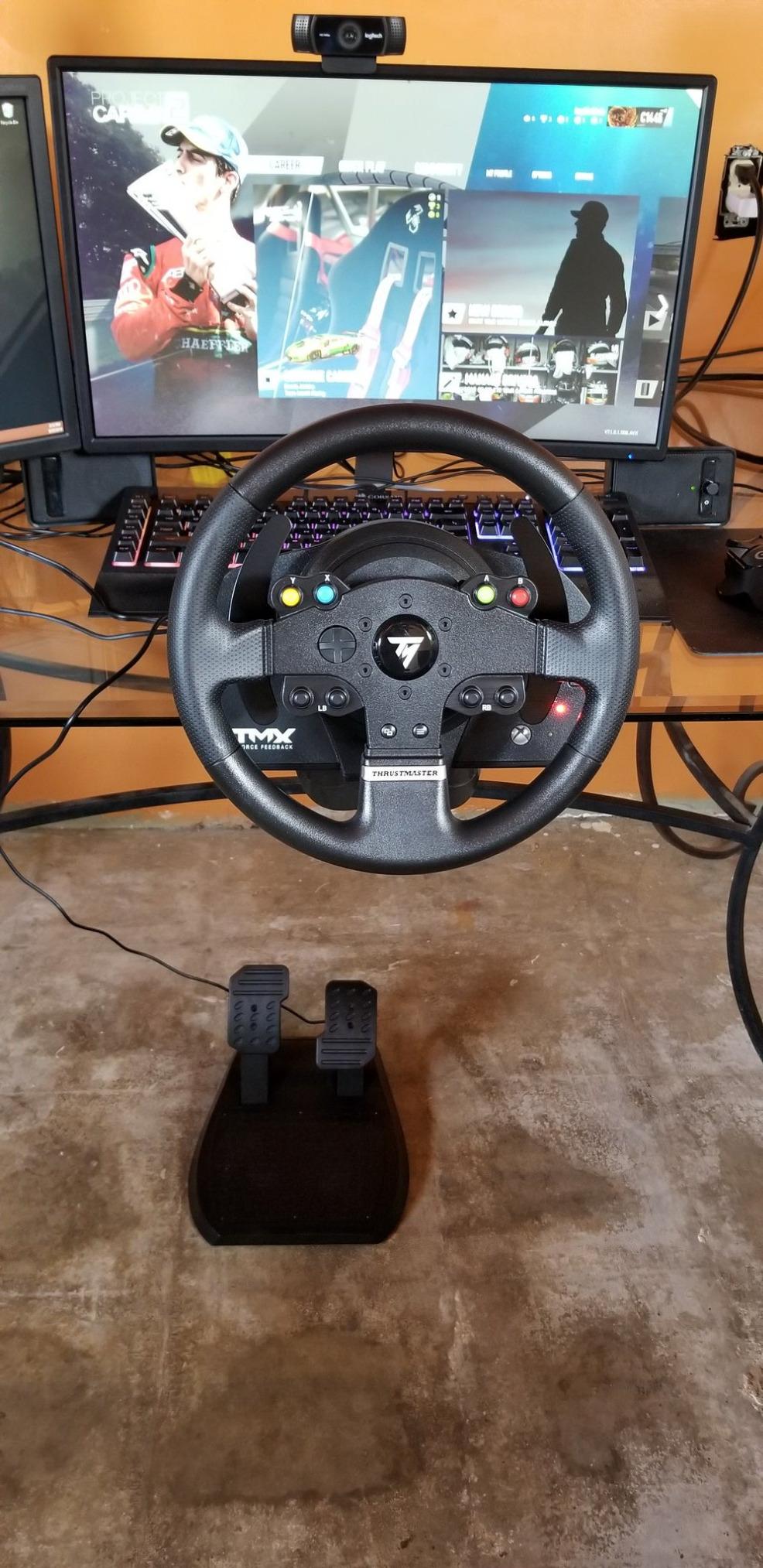 Thrustmaster TMX Racing Wheel with force feedback and racing pedals (Compatible with XBOX Series X/S, One, PC) customer photo 2
