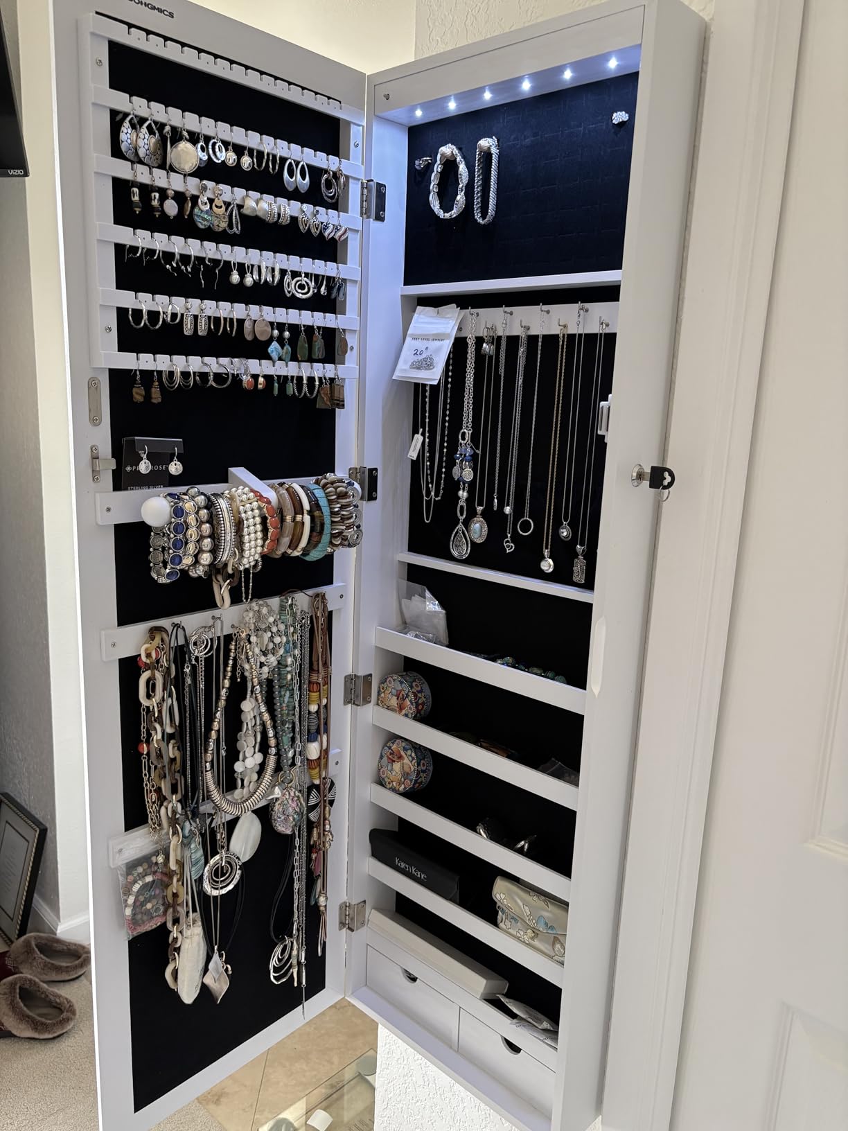 SONGMICS 6 LEDs Mirror Jewelry Cabinet, 47.2-Inch Tall Lockable Wall or Door Mounted Jewelry Armoire Organizer with Mirror, 2 Drawers, 3.9 x 14.6 x 47.2 Inches, White UJJC93W customer photo 1