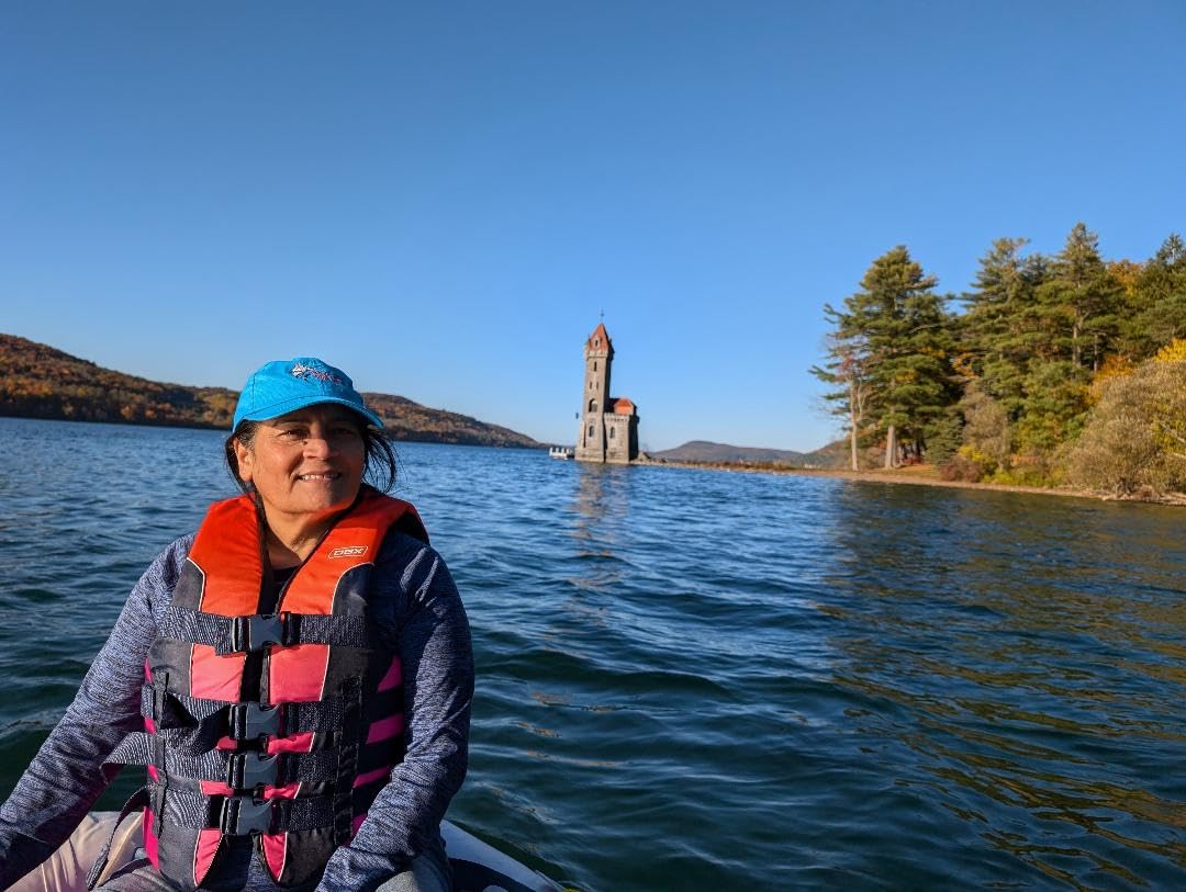 Inflatable Sport Boats Shark 9.8' - Model SB-300 - Aluminum Floor Premium Heat Welded Dinghy with Seat Bag customer photo 1