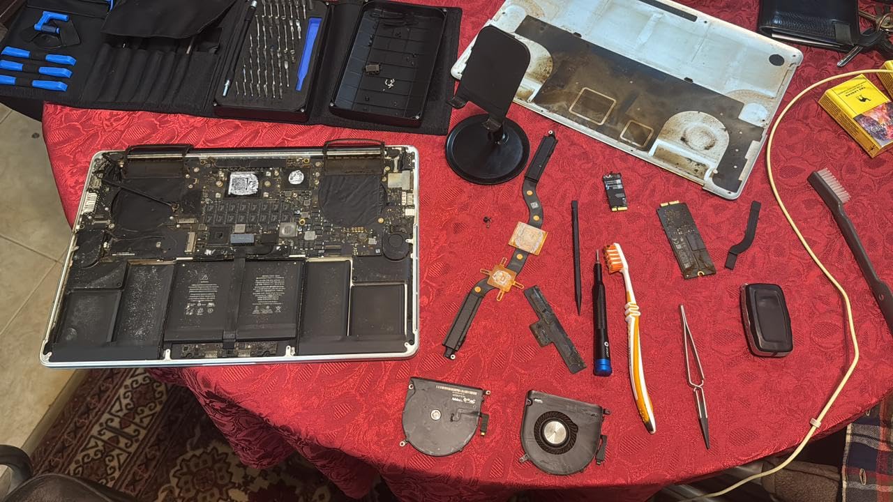 iFixit Pro Tech Toolkit - Electronics, Smartphone, Computer & Tablet Repair Kit customer photo 2