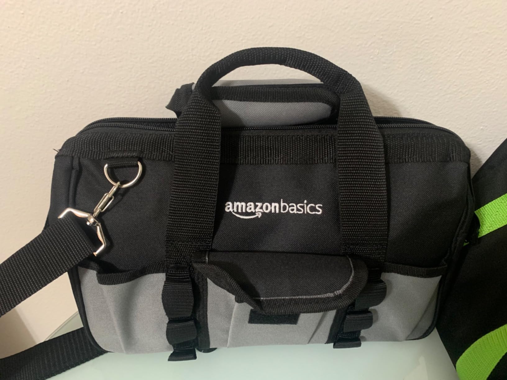 Amazon Basics 65 Piece Home Repair Tool Kit Set With Carrying Bag, Hand Tools, Socket Set, SAE and Metric, Silver, Black customer photo 1