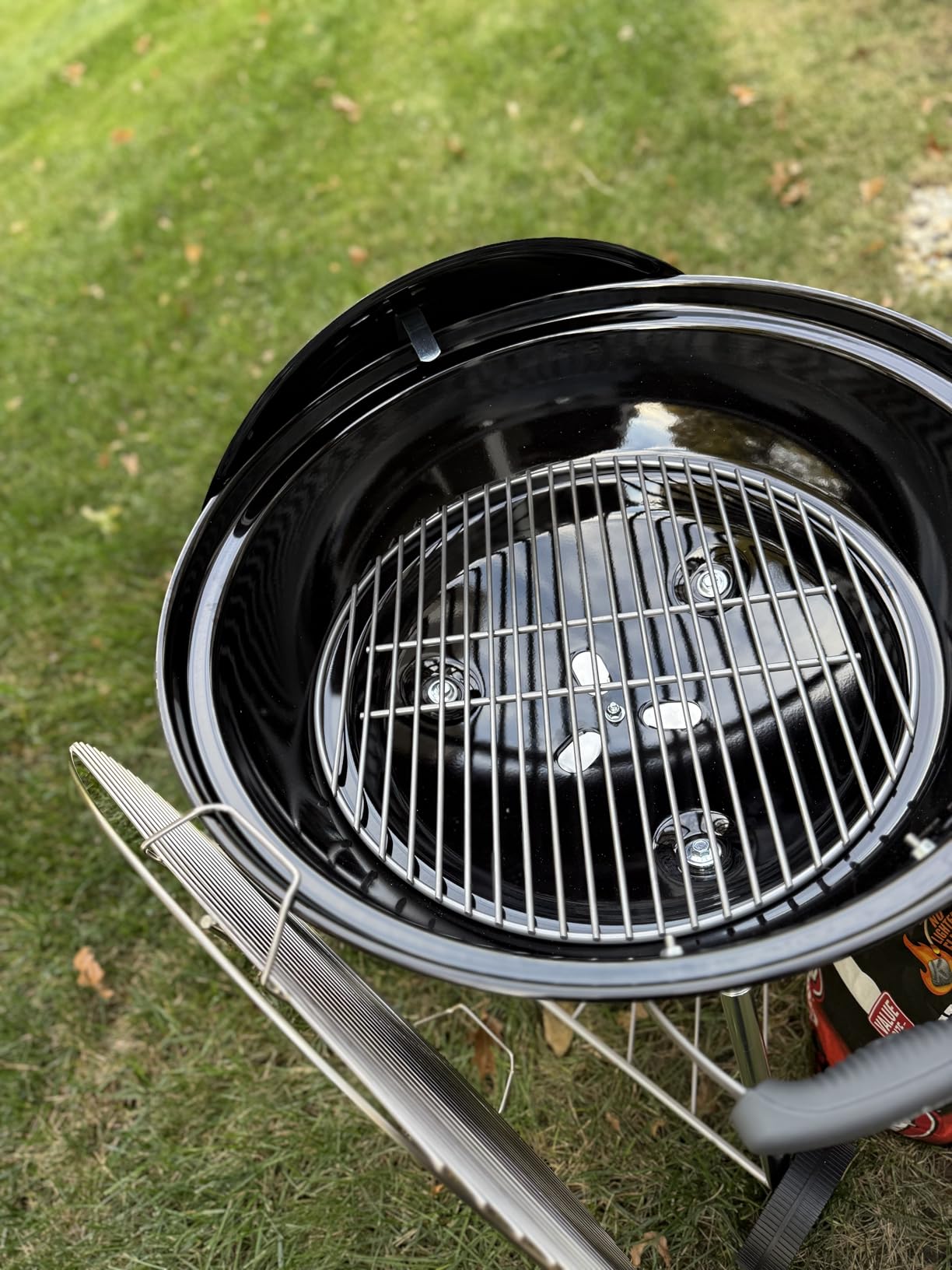 Weber Jumbo Joe Premium Charcoal Grill, 22‑Inch, Black - Portable Outdoor BBQ Grill with Durable Plated Steel Grates, Porcelain‑Enameled Bowl & Precision Airflow Control customer photo 2