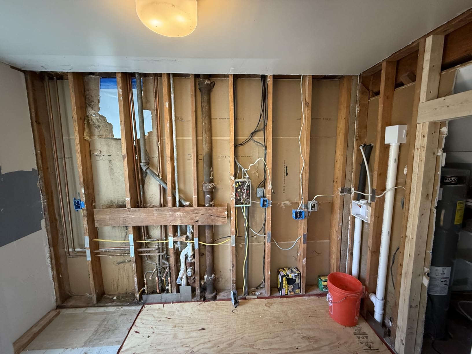 BlueDri Air Shield 550 HEPA Air Scrubber, Water Damage Restoration Equipment Air Purifier, Covers 1400 Sq. Ft, Daisy Chain Capable, For Commercial Use, Blue, BD-AS-550 customer photo 1