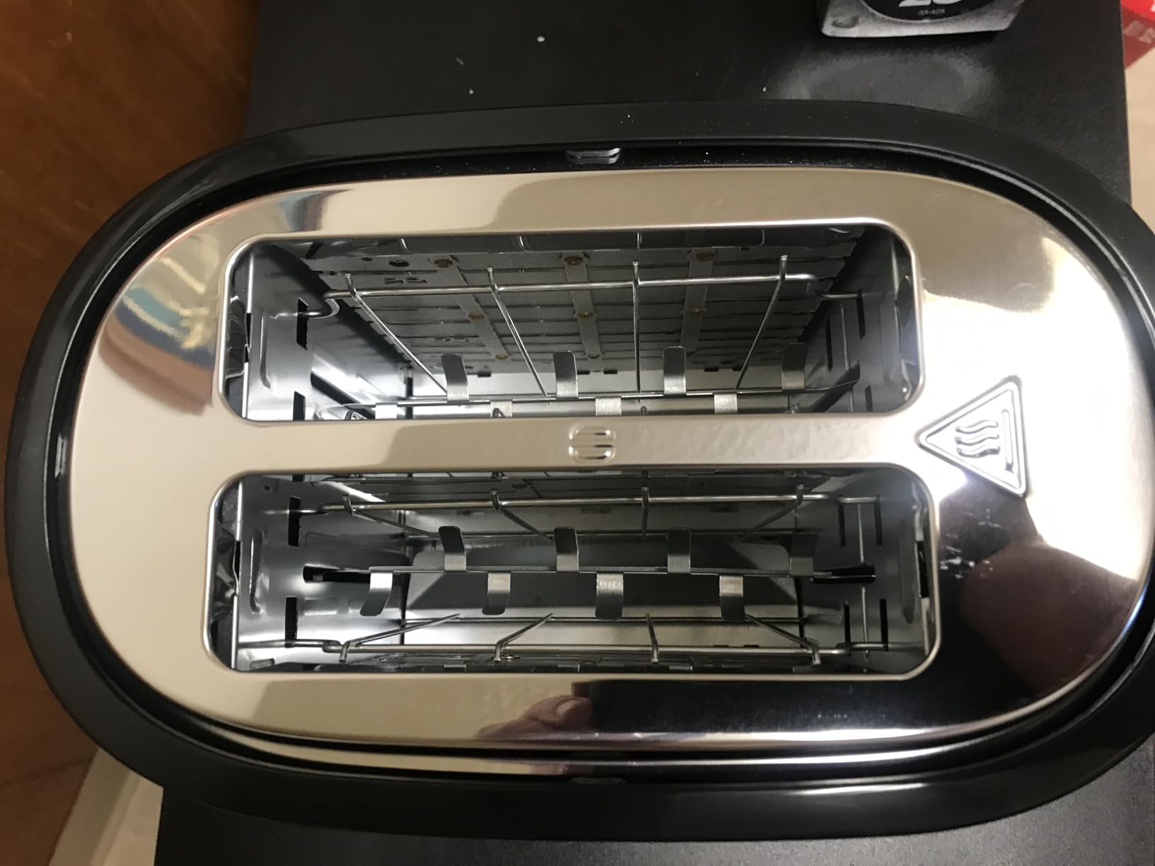 Hamilton Beach 2 Slice Extra Wide Slot Toaster with Bagel & Defrost Settings, Shade Selector with 7 Browning Levels, Toast Boost, Auto Shutoff, Black & Stainless Steel (22633) customer photo 1