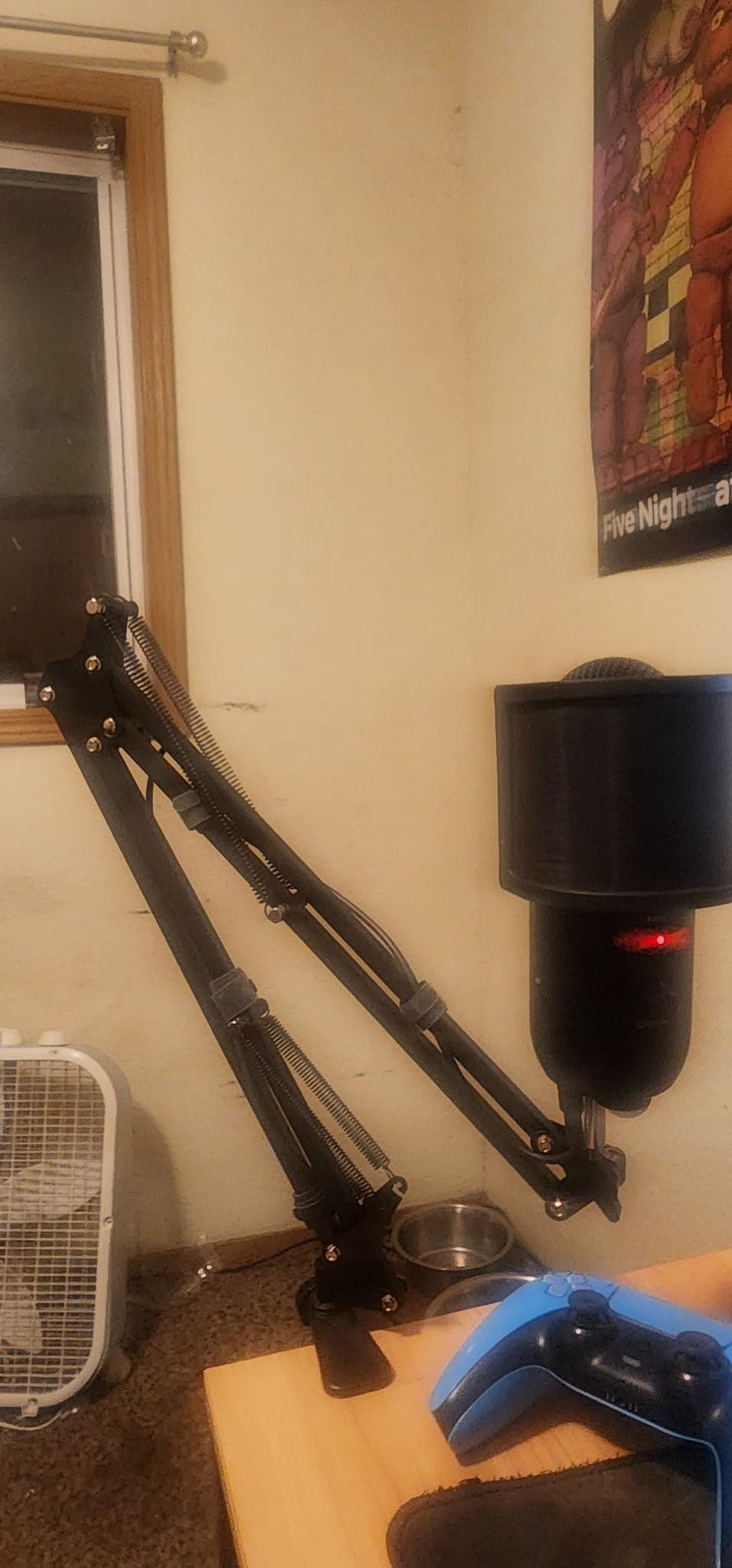 InnoGear Boom Arm Microphone Mic Stand for Blue Yeti HyperX QuadCast SoloCast Snowball Fifine Shure SM7B and Other Mic, Black customer photo 1