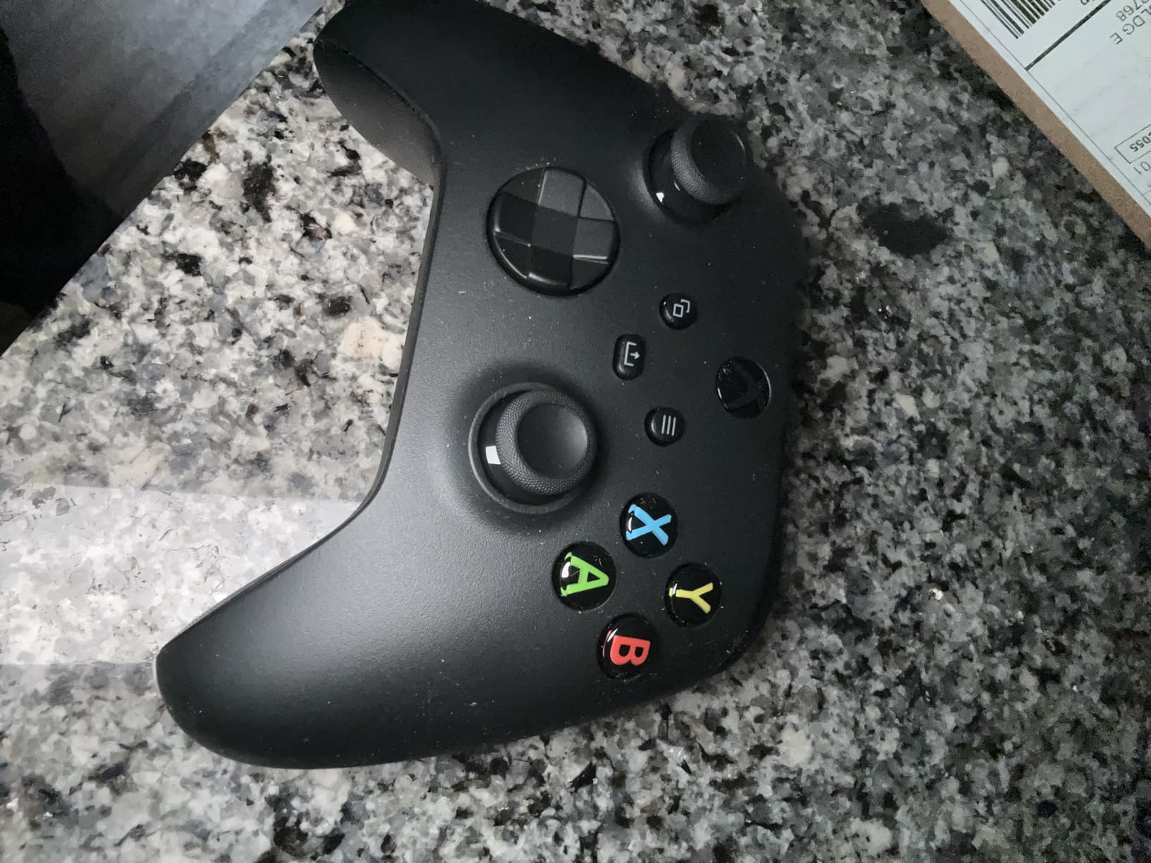 Xbox Wireless Controller - Black customer photo 1
