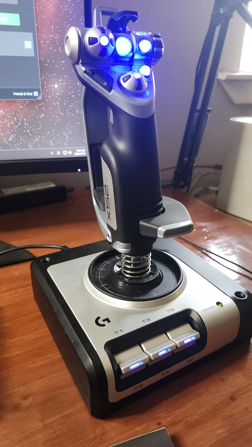 Logitech G X52 Flight Control System - Standard Packaging customer photo 1