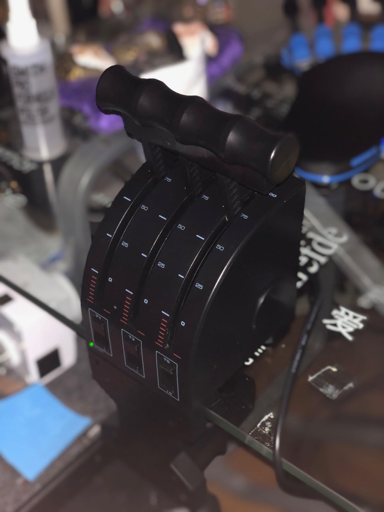 Logitech G Saitek PRO Flight Throttle Quadrant, Professional Simulation Axis Levers, LCD Display, 3x Two-Way Rocker Switches, Adjustable Bracket, USB, PC - Black customer photo 1