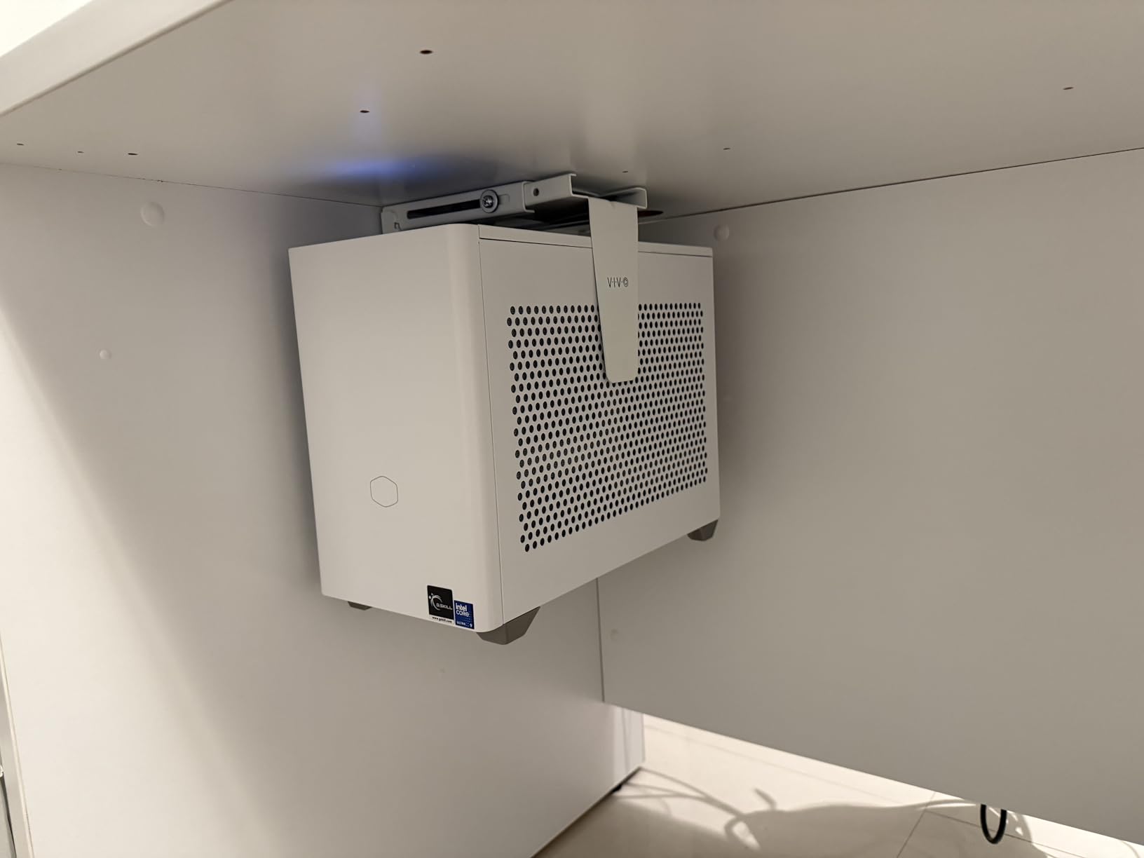 VIVO Adjustable Under Desk and Wall 3.5 to 7.8 inch Wide Office PC Mount, Computer Case CPU Machine Holder Stand with Swivel and Secure Locking, Holds 22 lbs, Black, MOUNT-PC01 customer photo 2