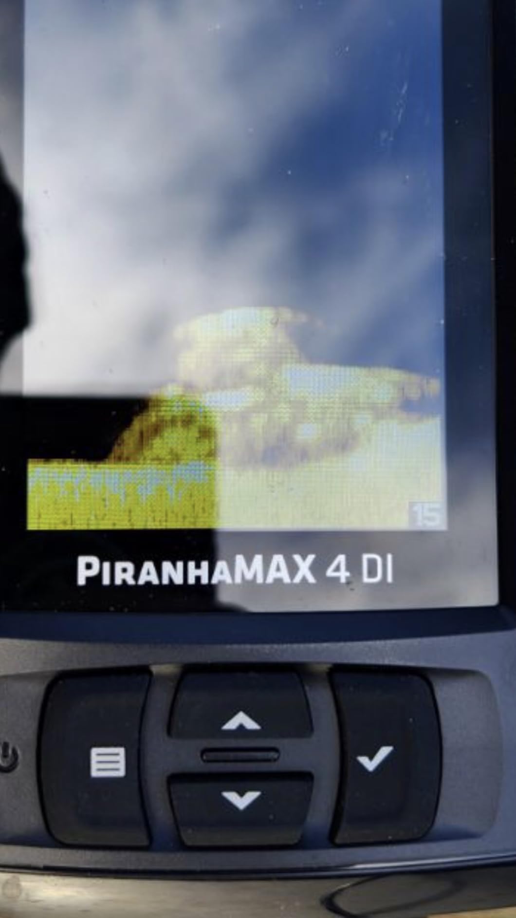 Humminbird PiranhaMAX 4 Fish Finder, Down Imaging customer photo 1