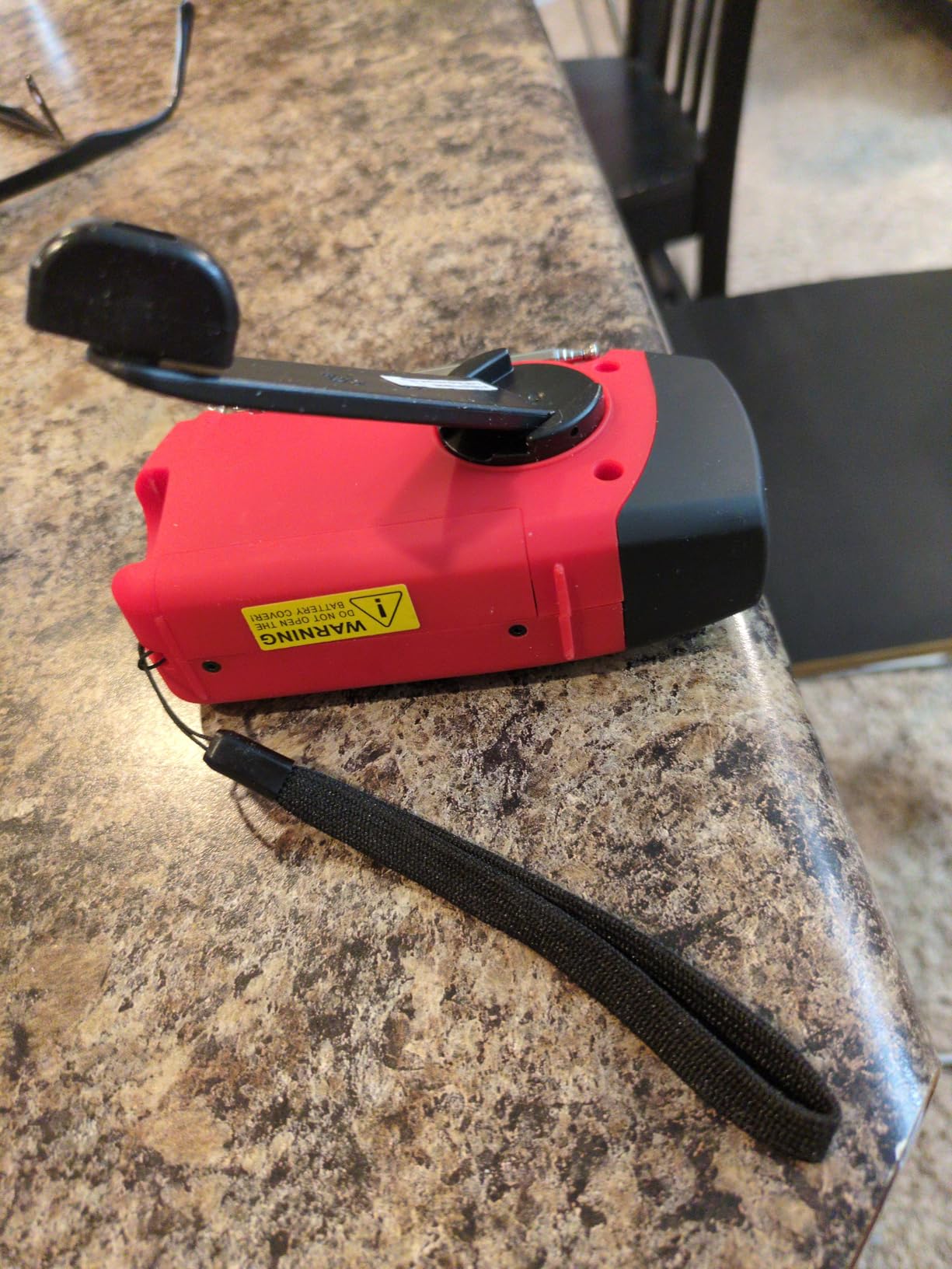 RunningSnail Emergency Hand Crank Radio With LED Flashlight For Emergency, AM/FM NOAA Portable Weather Radio With 2000mAh Power Bank Phone Charger, USB Charged & Solar Power For Camping, Emergency customer photo 1