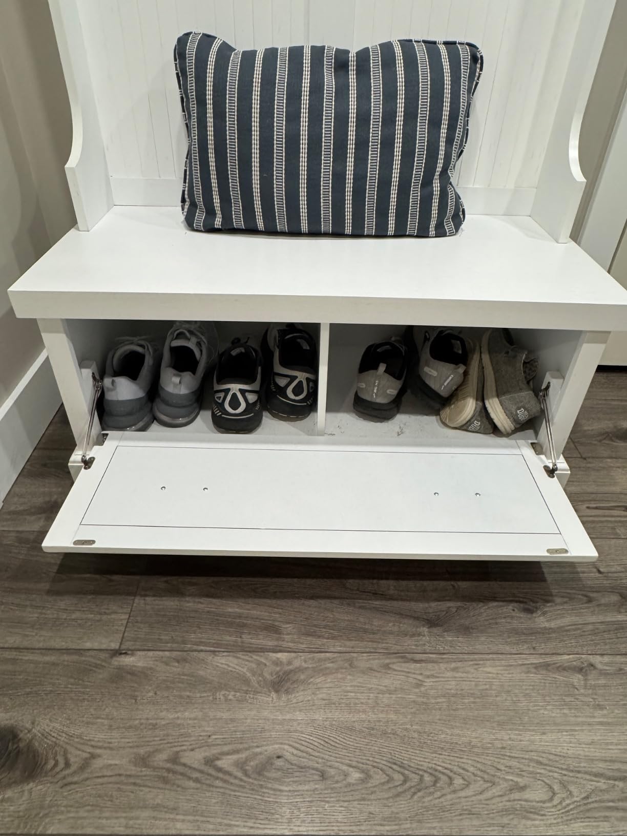 Crosley Furniture Seaside Hall Tree with Shoe Rack Bench and Coat Hooks for Hanging Storage, Distressed White customer photo 2