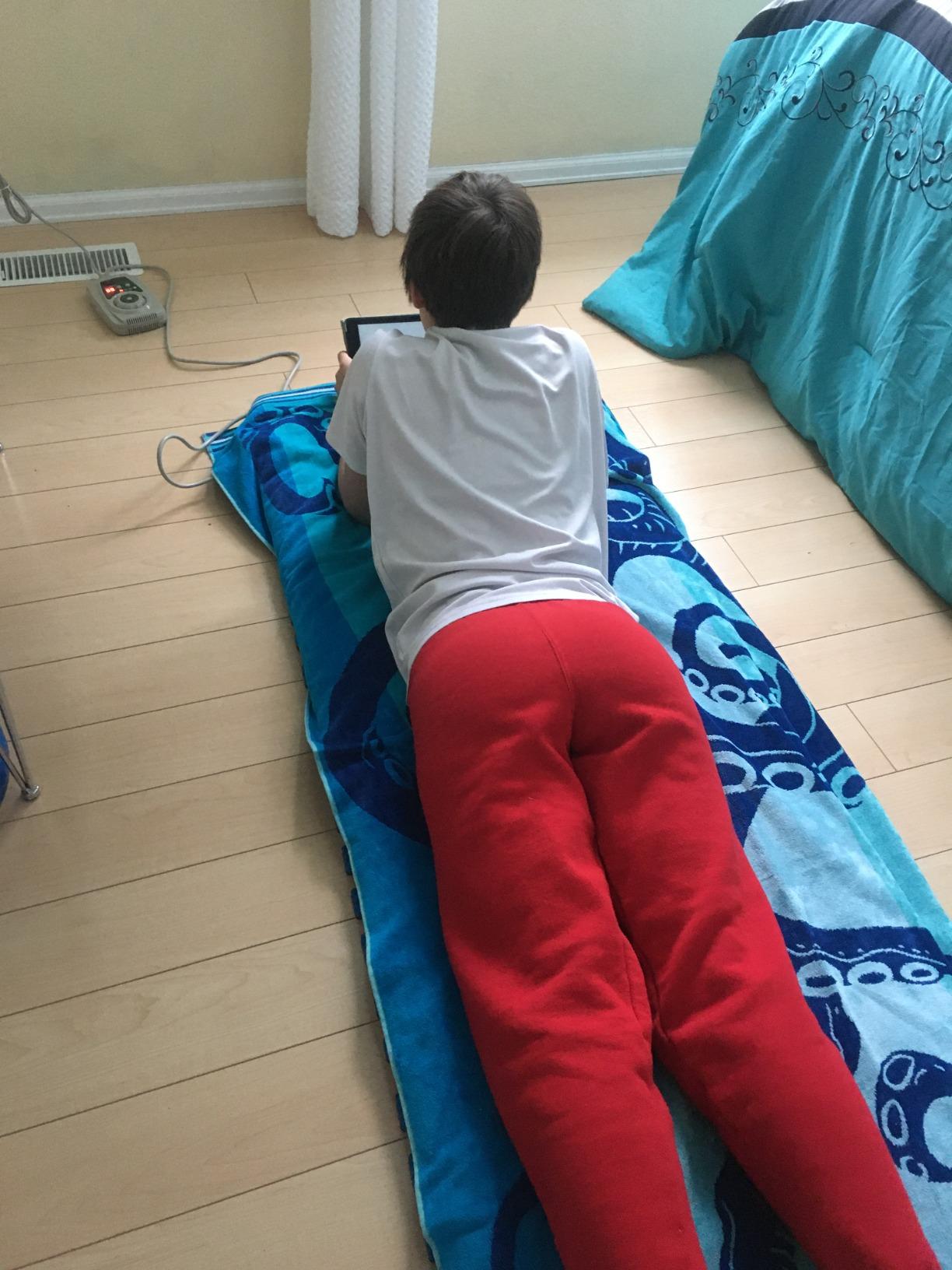 РЕМF Far Infrared Heating Pad - Professional Biomat for Pain Relief and Healing - Pulsed Electromagnetic Field Therapy - Full Body Mat Auto Shut Off - Amethyst, Tourmaline and Obsidian Gemstones customer photo 2