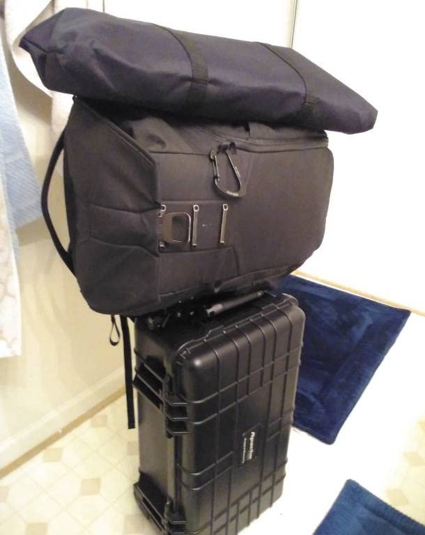 Neewer Vision 4 300W Outdoor Studio Flash Strobe Li-ion Battery Powered Cordless Monolight with 2.4G Wireless Trigger, 1000 Full Power Flashes, Recycle in 0.4-2.5 Sec, Bowens Mount customer photo 2