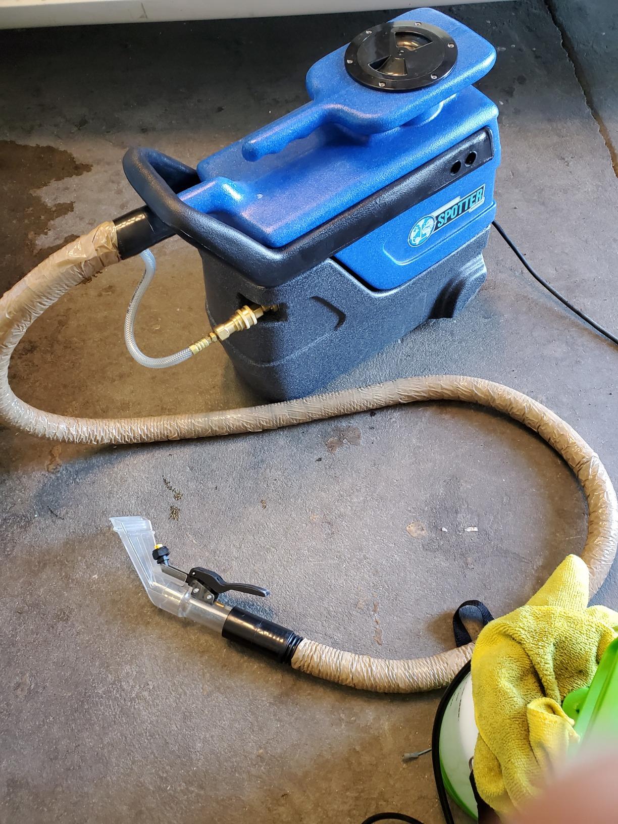 sandia Spotter 50-1000 Carpet Extractor customer photo 1