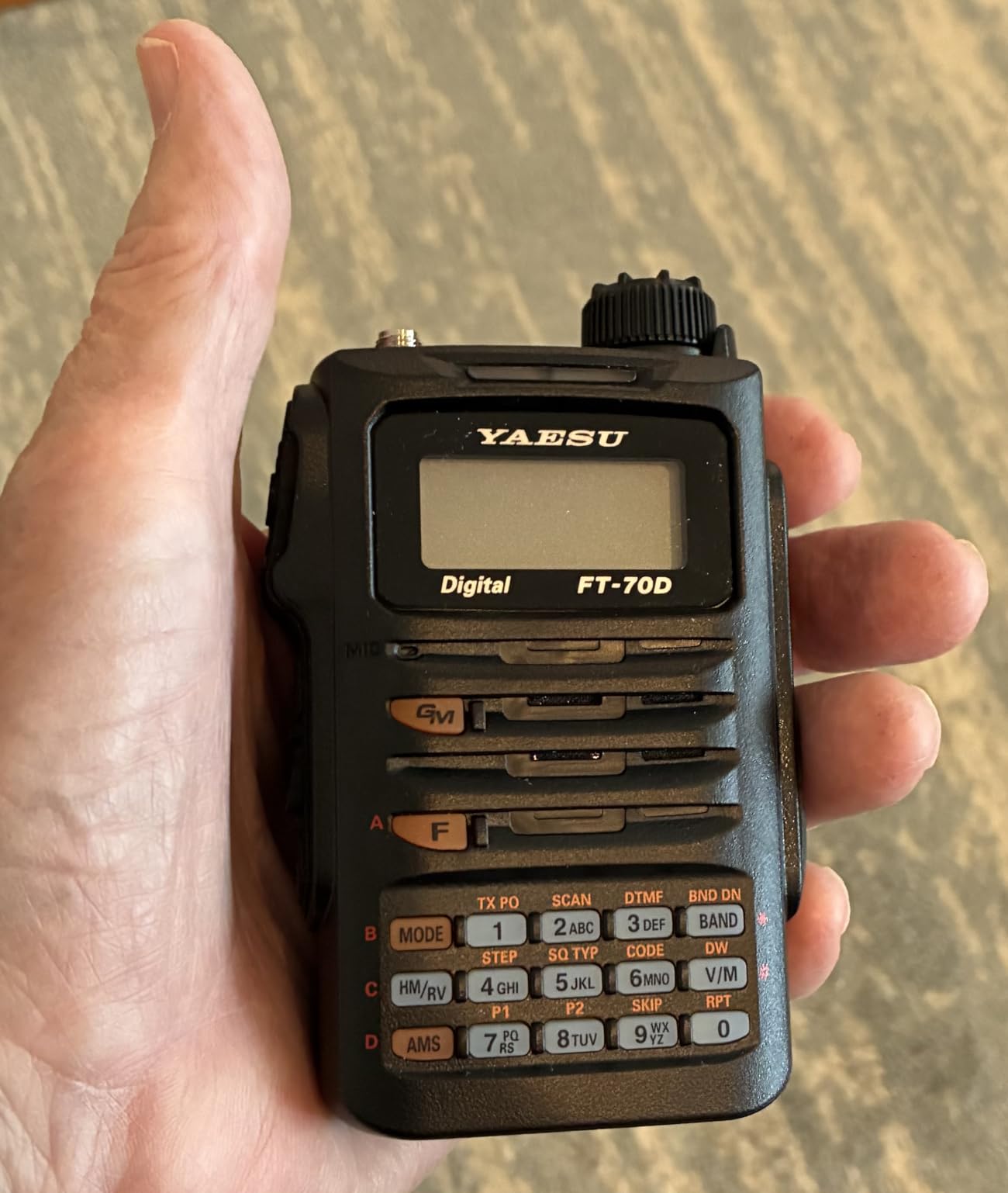 Yaesu FT-70DR FT-70 144/430 MHz Digital/Analog Handheld Transceiver - C4FM FDMA customer photo 1