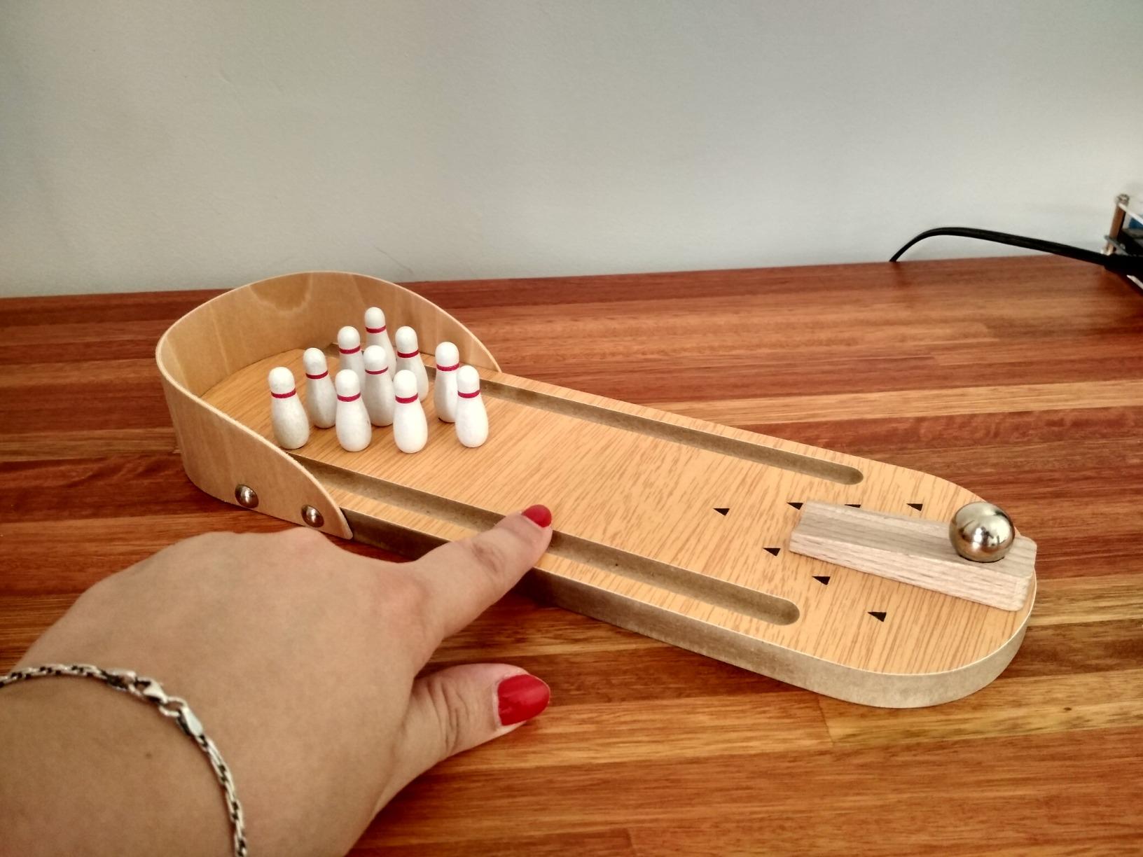 3 otters Mini Bowling Game Set for Kids & Adults, Indoor Wooden Tabletop Bowling Game Board Games for Multiple Players, Desk Toys Gag Gifts, Shooting Games for Office Stress Relief customer photo 1