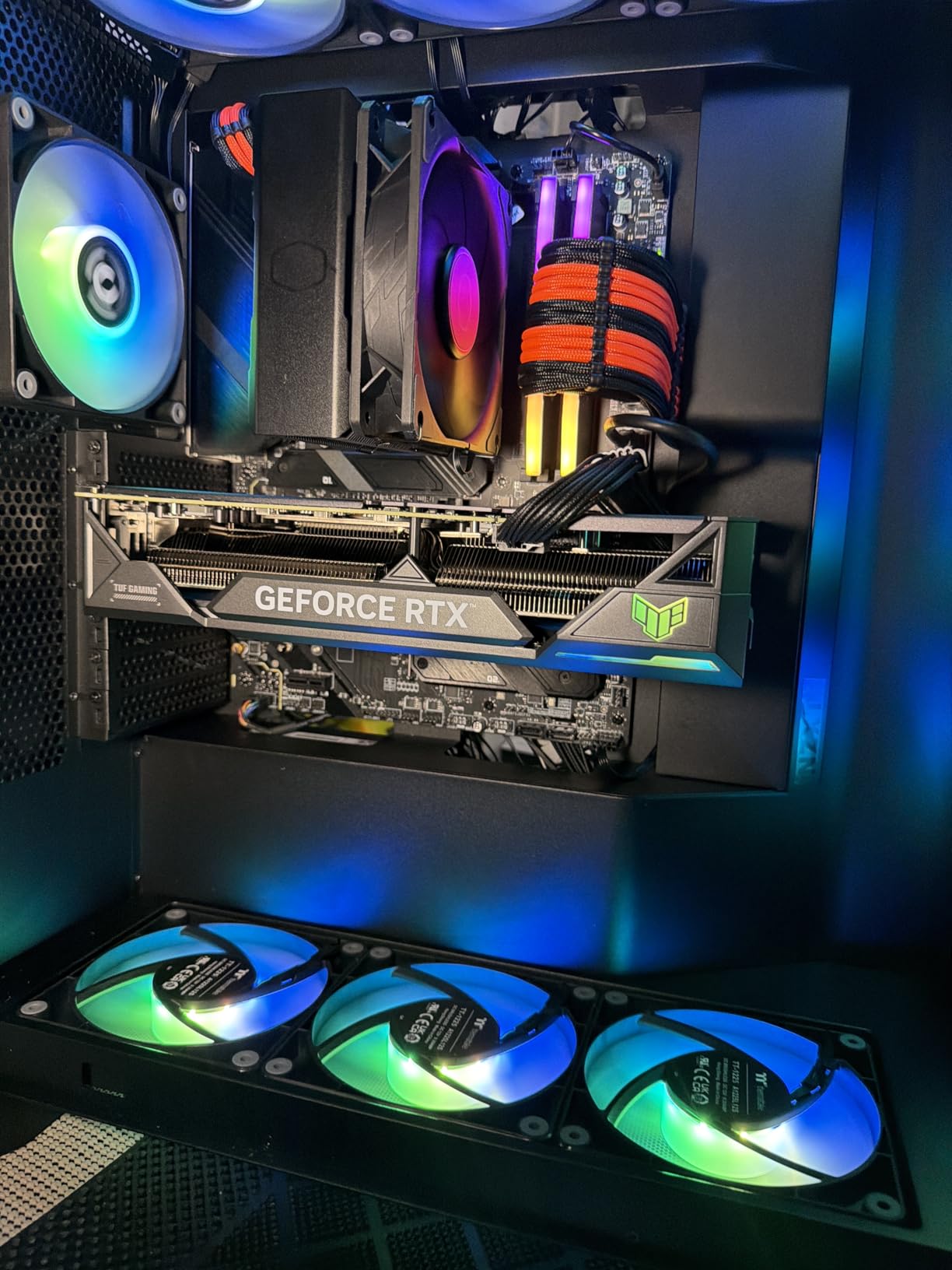 Thermaltake TtMod Sleeve Extension Power Supply Cable Kit ATX/EPS/8-pin PCI-E/6-pin PCI-E with Combs, White/Black AC-048-CN1NAN-A1 customer photo 1