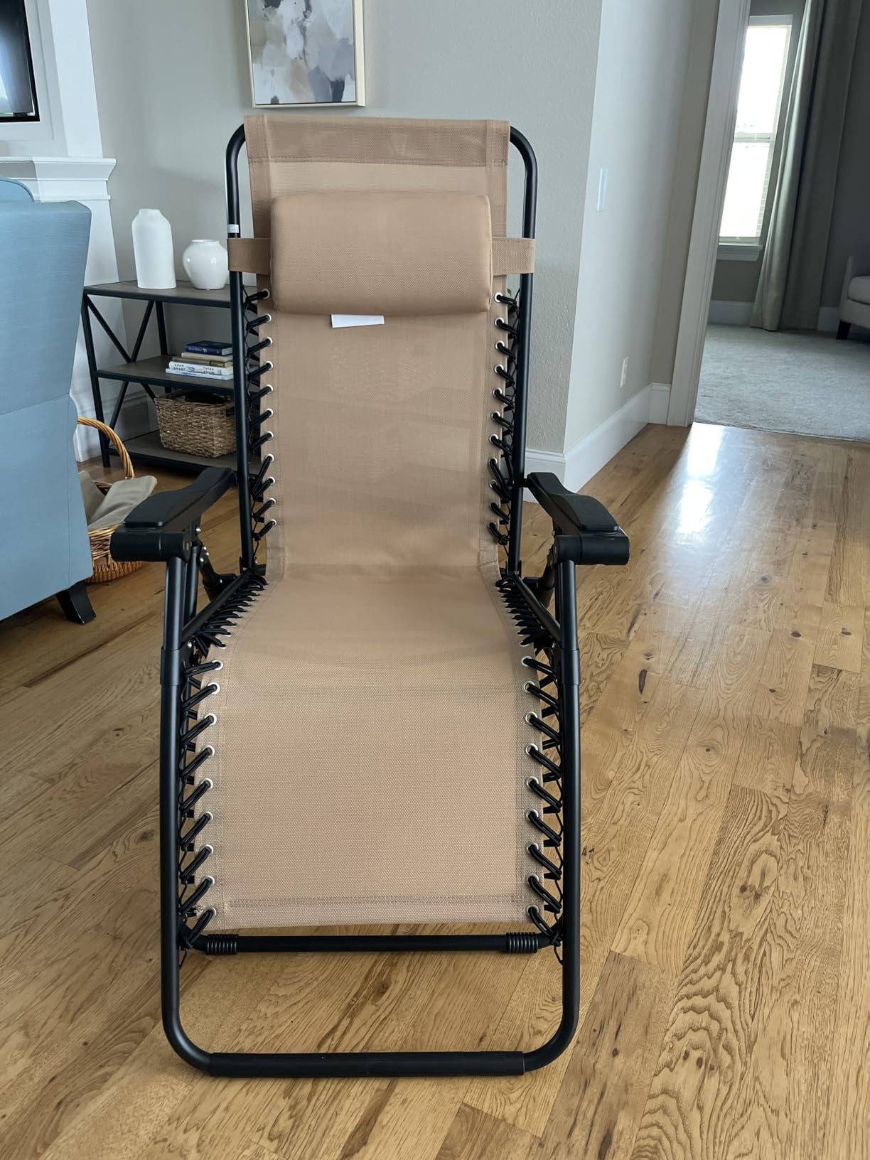 Amazon Basics Outdoor Patio Zero Gravity Lounge Chair with Pillow, Folding Reclining and Textilene Adjustable, Folding Lounge Lawn Chairs for Outside, 26