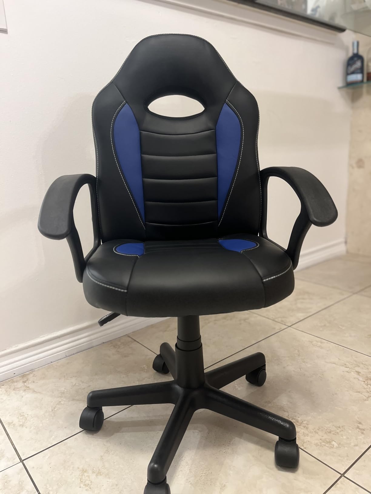 Techni Mobili Kid's Gaming and Student Racer Chair with Wheels, Red 22D x 21.25W x 35.25H in customer photo 1