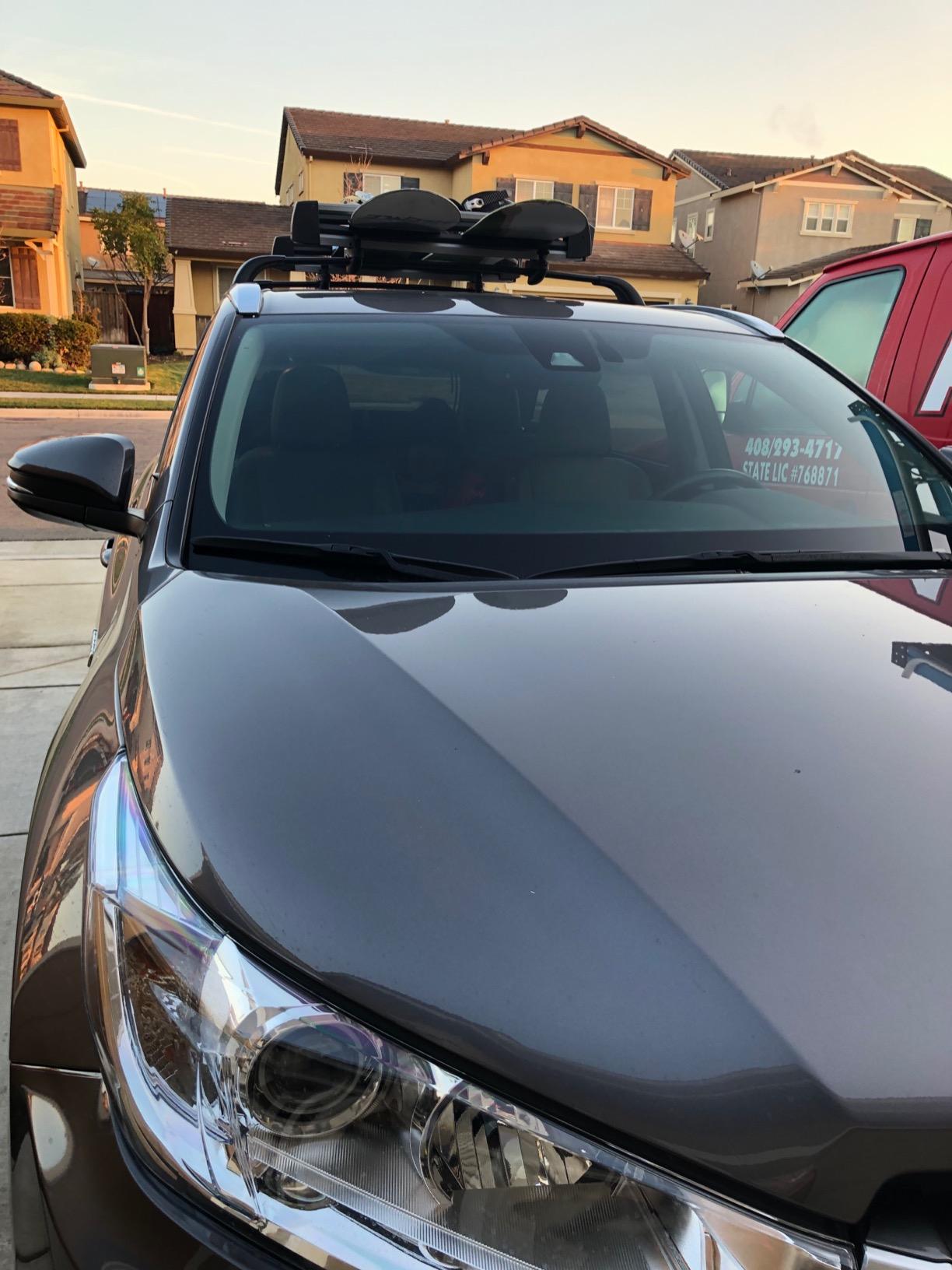 Yakima FreshTrack Ski & Snowboard Mount - Universal Roof Rack Compatibility customer photo 1