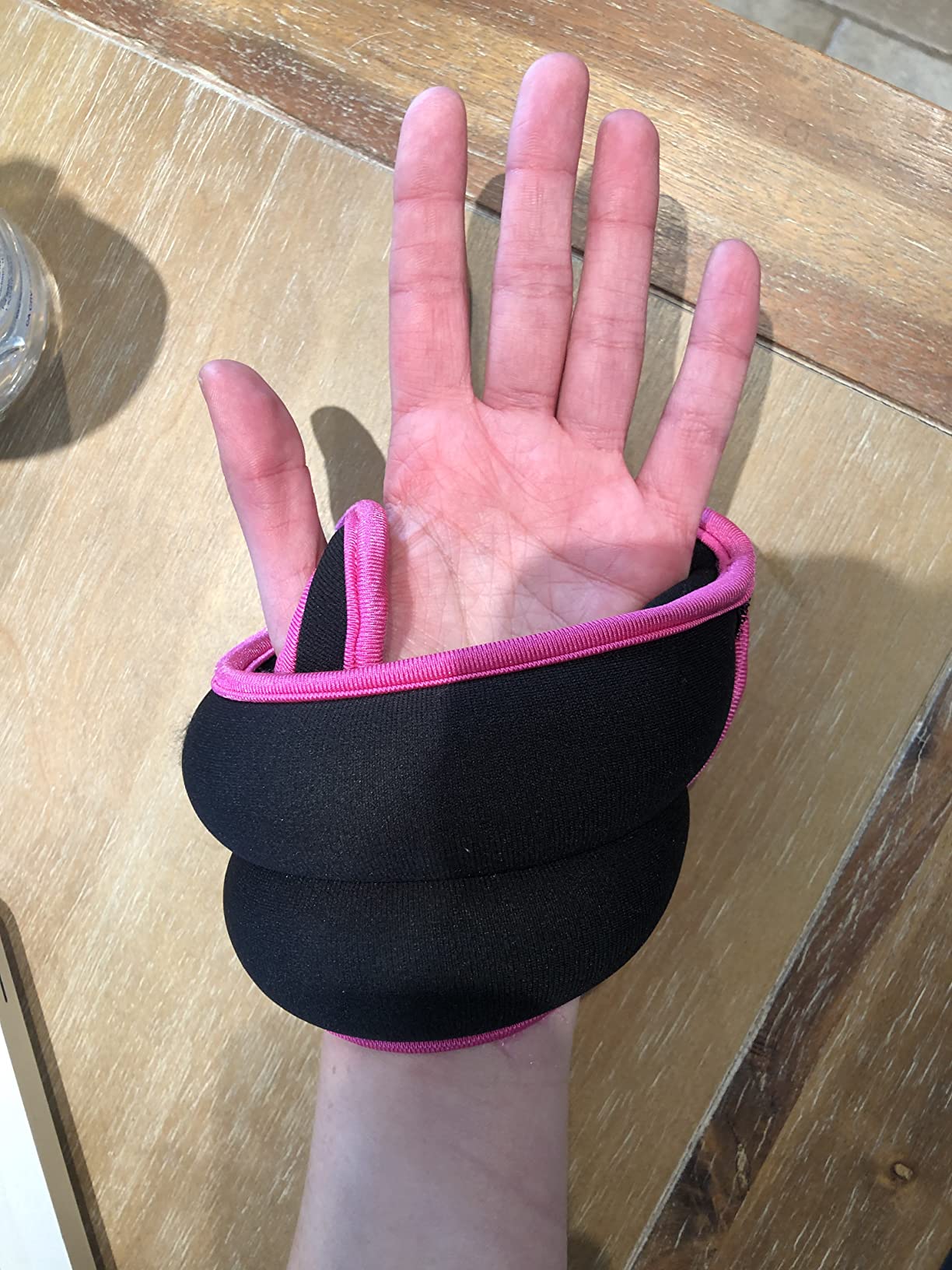 Comfecto Wrist Weights with Thumb Loops Lock, 1lb*2 2lbs*2 for Running, Strength Training, Walking, Exercises, Gym, Cardio, Men, Women customer photo 2