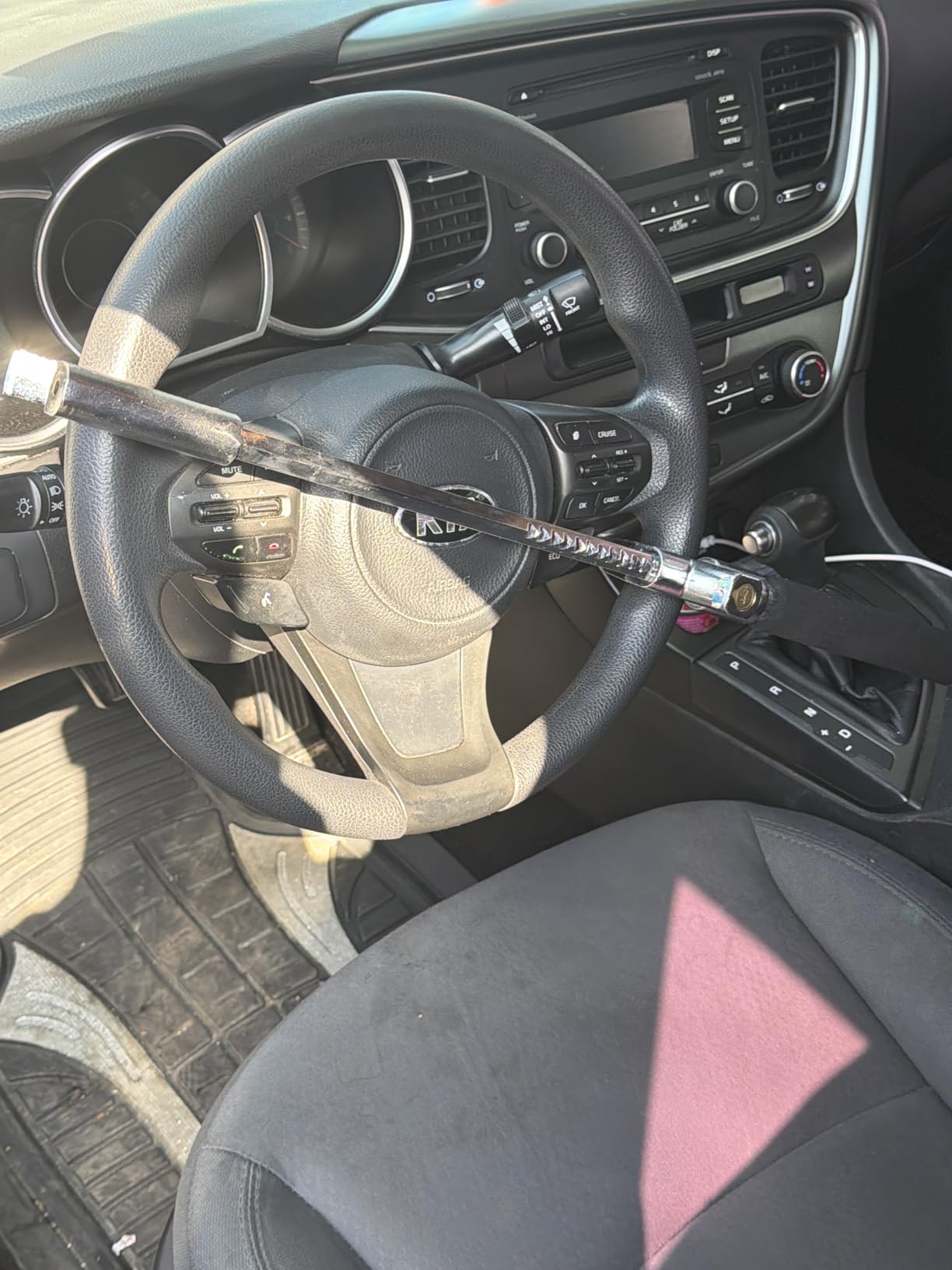 MONOJOY Steering Wheel Lock Universal Security Car Locks with Safety Hammer Heavy Duty Carro Wheel Locks Retractable Anti-Theft Prevention Device for Truck|SUV|Van Accessories, Black customer photo 2