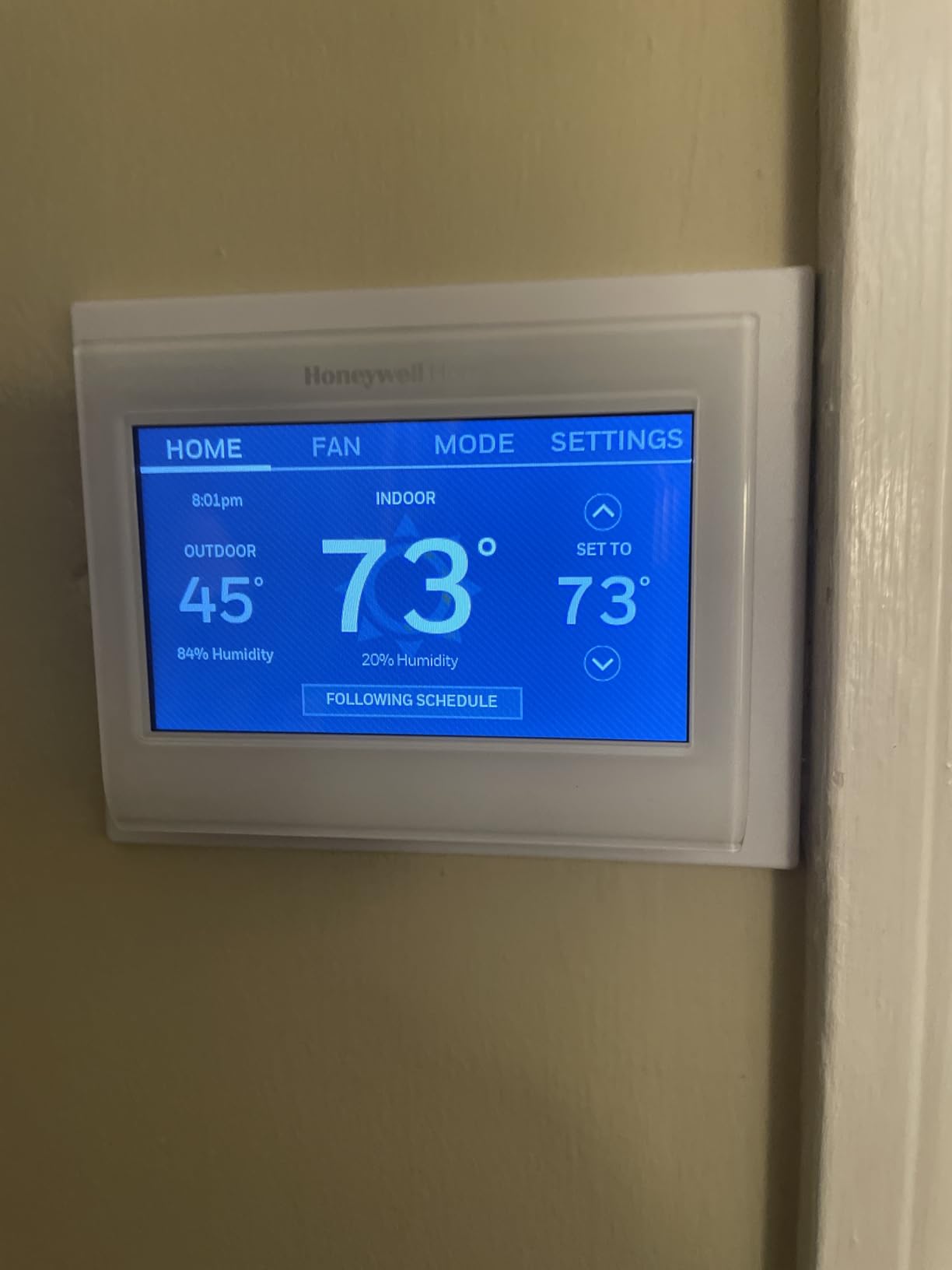 Honeywell Home RTH9585WF1004 Wi-Fi Smart Color Thermostat, 7 Day Programmable, Touch Screen, Energy Star, Alexa Ready, Gray customer photo 2