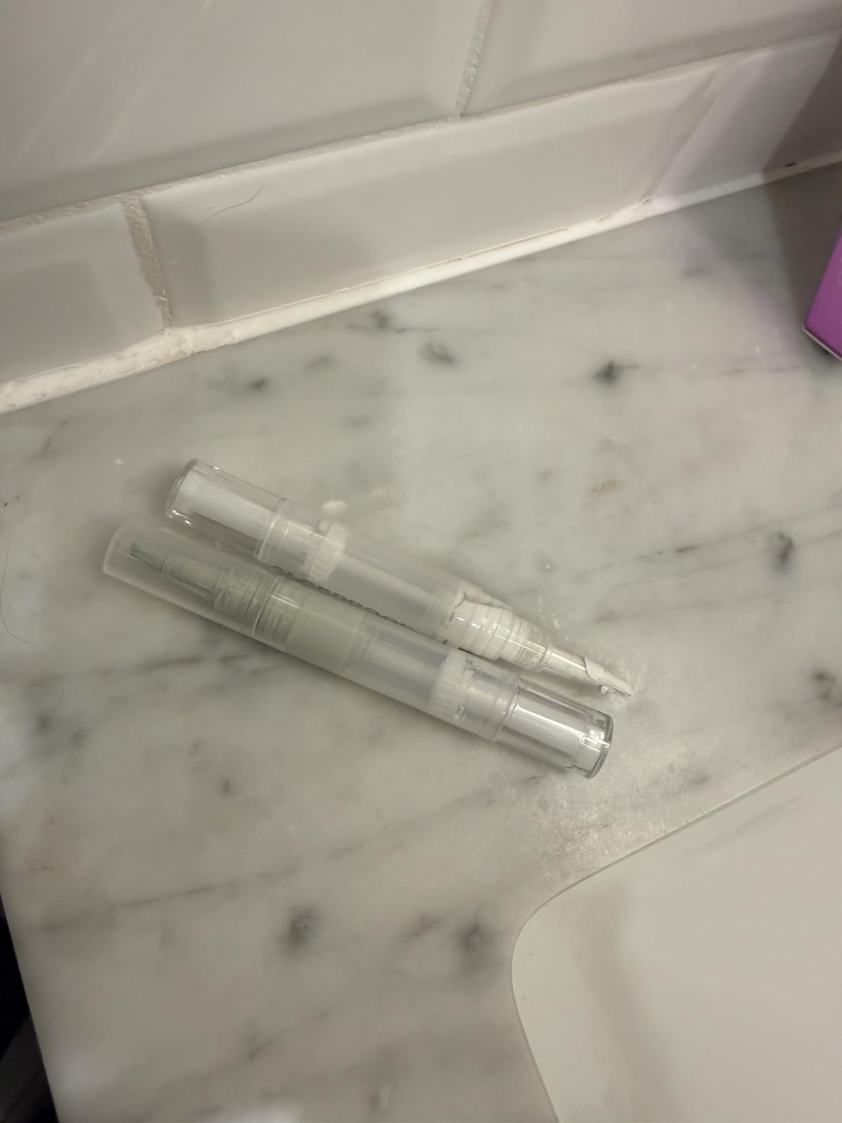 Slobproof Refillable Touch-Up Paint Pen, Mess-Free, Reusable Wall Paint Repair Tool, Precise Application, DIY Home Improvement, Furniture, Arts and Crafts, Patented Design, Easy Storage, Pack of 5 customer photo 1