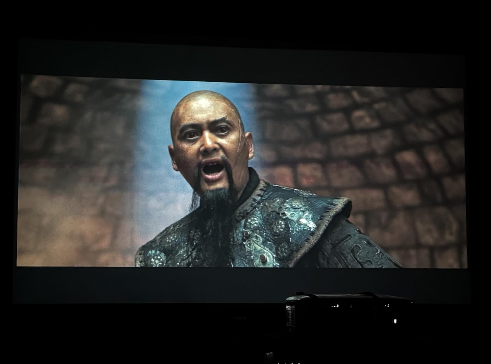 BenQ TH671ST 1080p Short Throw Gaming Projector | Gaming Mode for Intense Low Input Lag Action | 3000 Lumens | Auto Vertical Keystone | Universal Connectivity | Built in Speaker customer photo 1