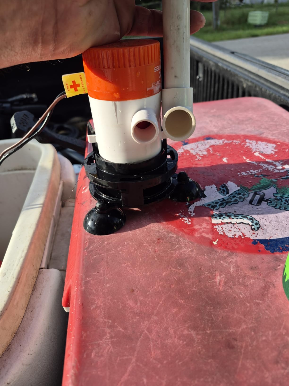 SEAFLO 09 Series Portable Livewell Aeration Pump Kit - 12V, 350 GPH, Submersible, Adjustable Spray Head, Quiet Operation, Corrosion-Resistant, Fresh/Saltwater Use, CE & RoHS Certified, 4-Year Warranty customer photo 1