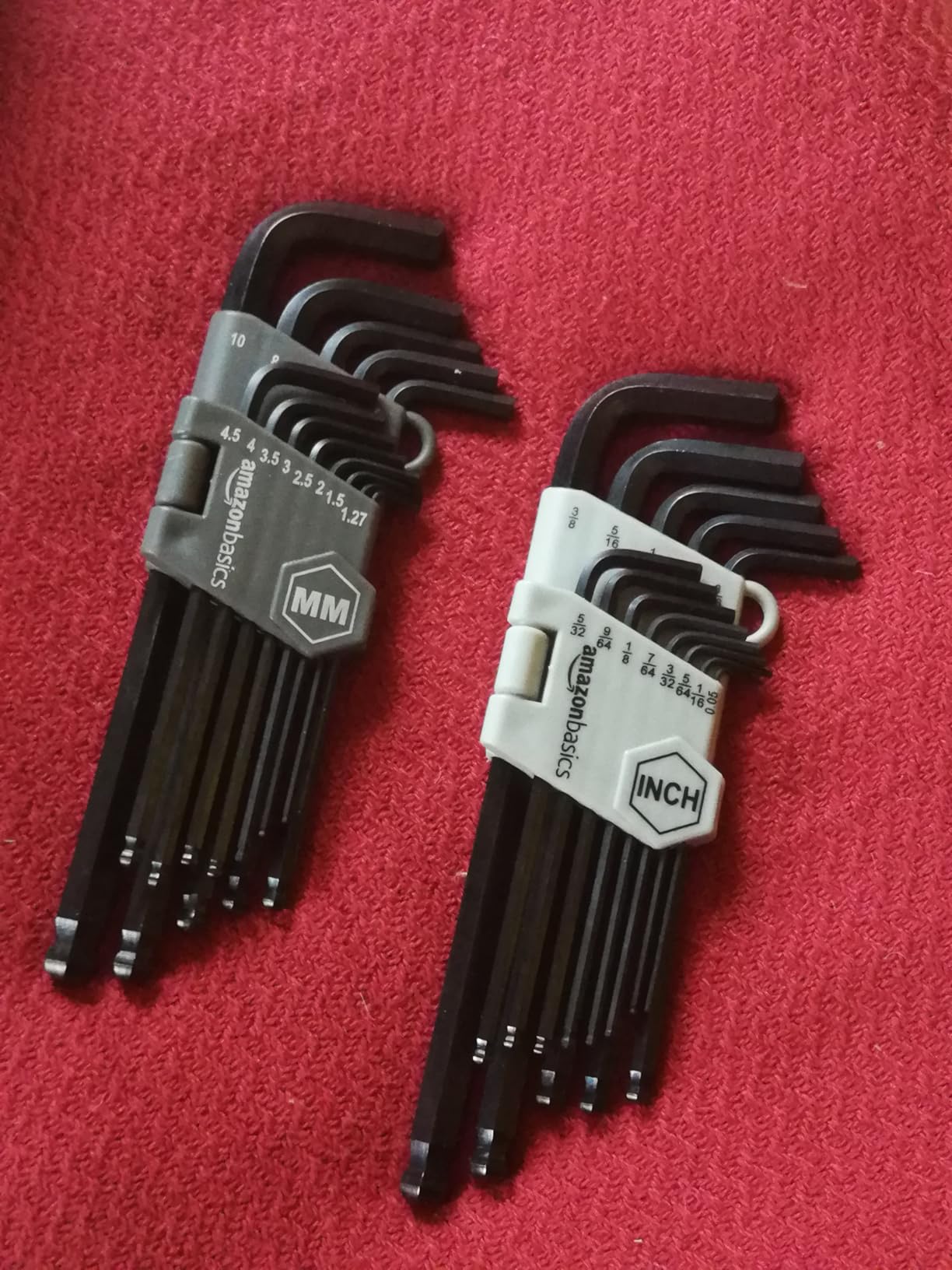 Amazon Basics Hex Key Allen Wrench, Long Arm, Ball End, Metric and Standard Sizes, Chrome Vanadium Steel, 26-Piece with Storage Case customer photo 1