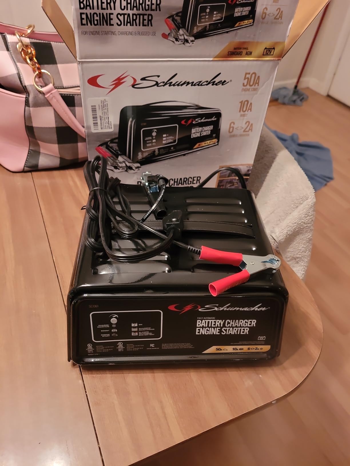 Schumacher Electric 6A Car Battery Charger and 50A Engine Starter, 4-in-1 Solution, Maintainer, 10A Boost, for 12V Power Sport, Automotive, and Marine Batteries, SC1361 customer photo 2