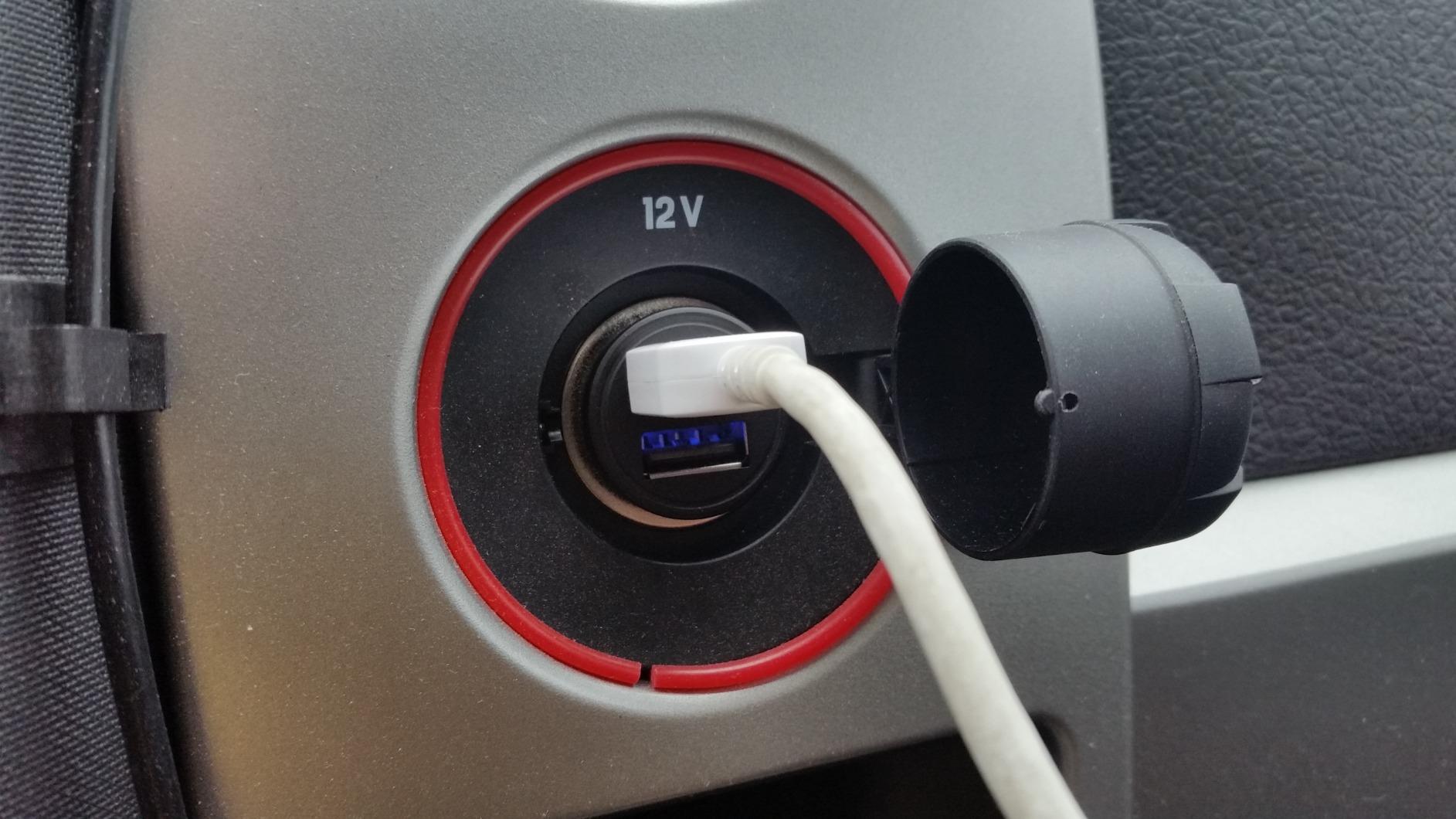 AINOPE Car Charger Adapter【Smallest Metal】 4.8A Cigarette Lighter USB Car Charger Adapter Dual Port 12V USB Outlet Flush Fit for iPhone 16 Pro Max/15/14 iPad Air Samsung Galaxy S25 S24 Ultra,Black customer photo 1