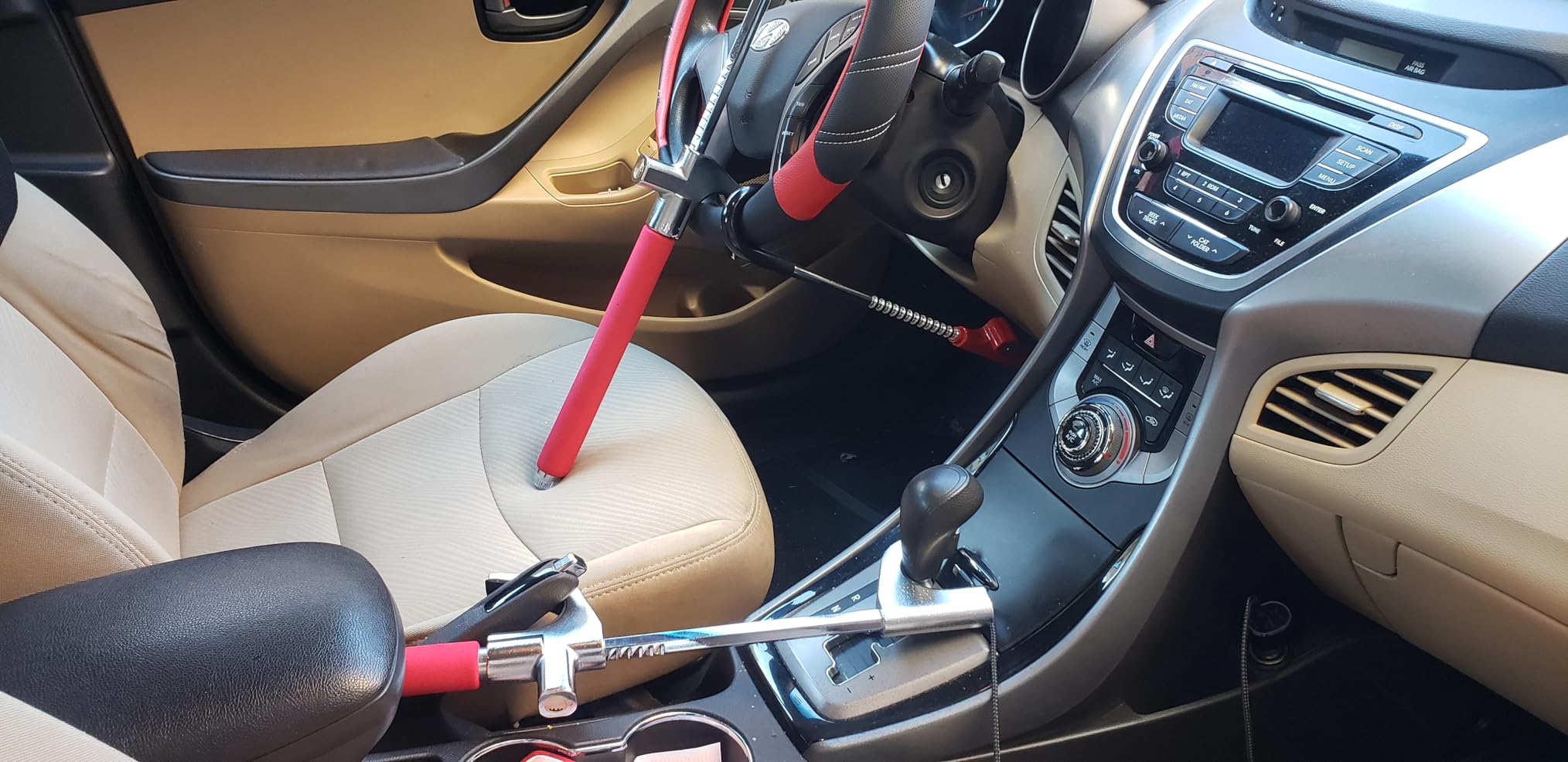 Tevlaphee Steering Wheel Lock for Cars,Wheel Lock,Vehicle Anti-Theft Lock,Adjustable Length Clamp Double Hook Universal Fit Emergency Hammer Window Breaker Self Defense Heavy Duty Secure customer photo 1
