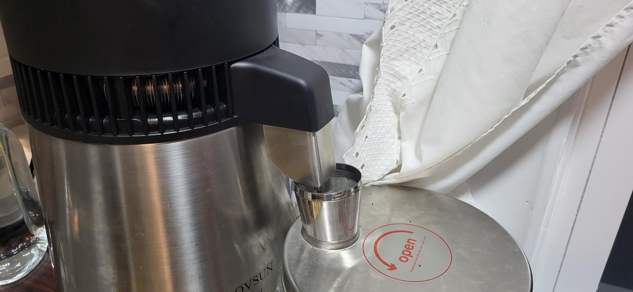 ROVSUN【Upgraded】 1.1 Gallon/4L Water Distiller Stainless Steel for Home, 750W Distilled Water Maker Machine, Water Distillers Countertop, Water Maker Purifier with Glass Container, 1L/H customer photo 1
