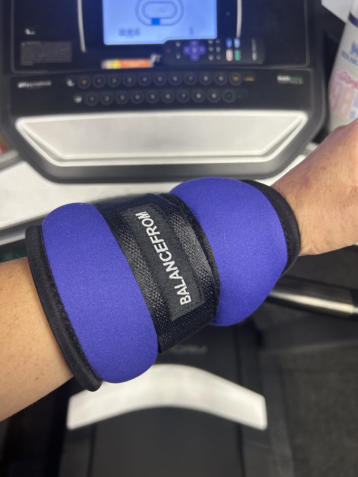 Fitvids Fully Adjustable Ankle Wrist Arm Leg Weights, 1-20LBS, Multiple Options customer photo 2