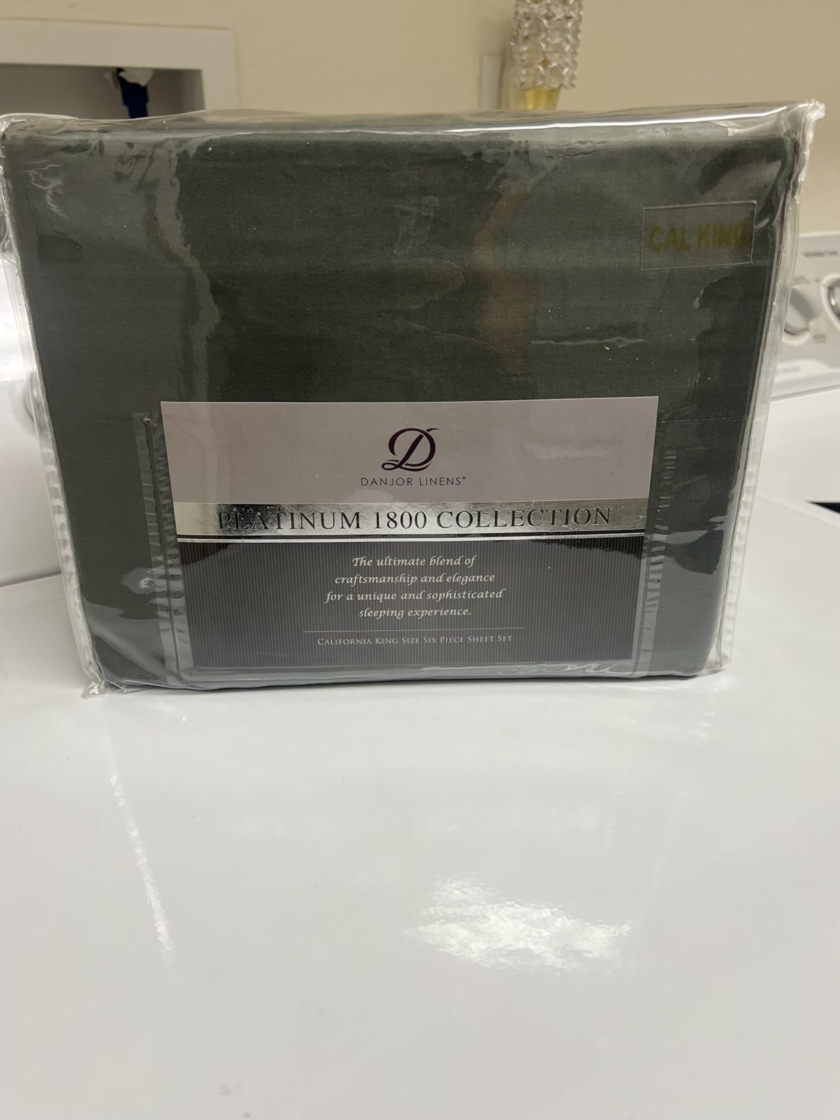 Danjor Linens Bed Sheet Set Queen Size for Hot Sleepers, Hotel Premium Sheets with 4 Pillowcases, Lightweight Brushed Microfiber Deep Pockets, Breathable Cooling 6 Piece Bedding Sets, White customer photo 1