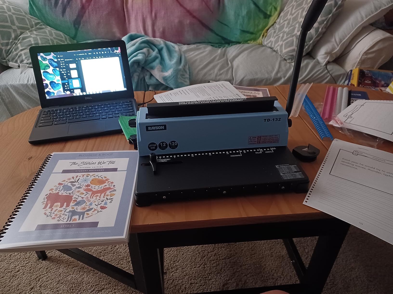 Rayson TD-132 Wire Binding Machine, 32-Hole Spiral Coil Binder, 3:1 Pitch, Punches 12 Sheets, Binds up to 120 Sheets, Sturdy Metal Construction customer photo 1