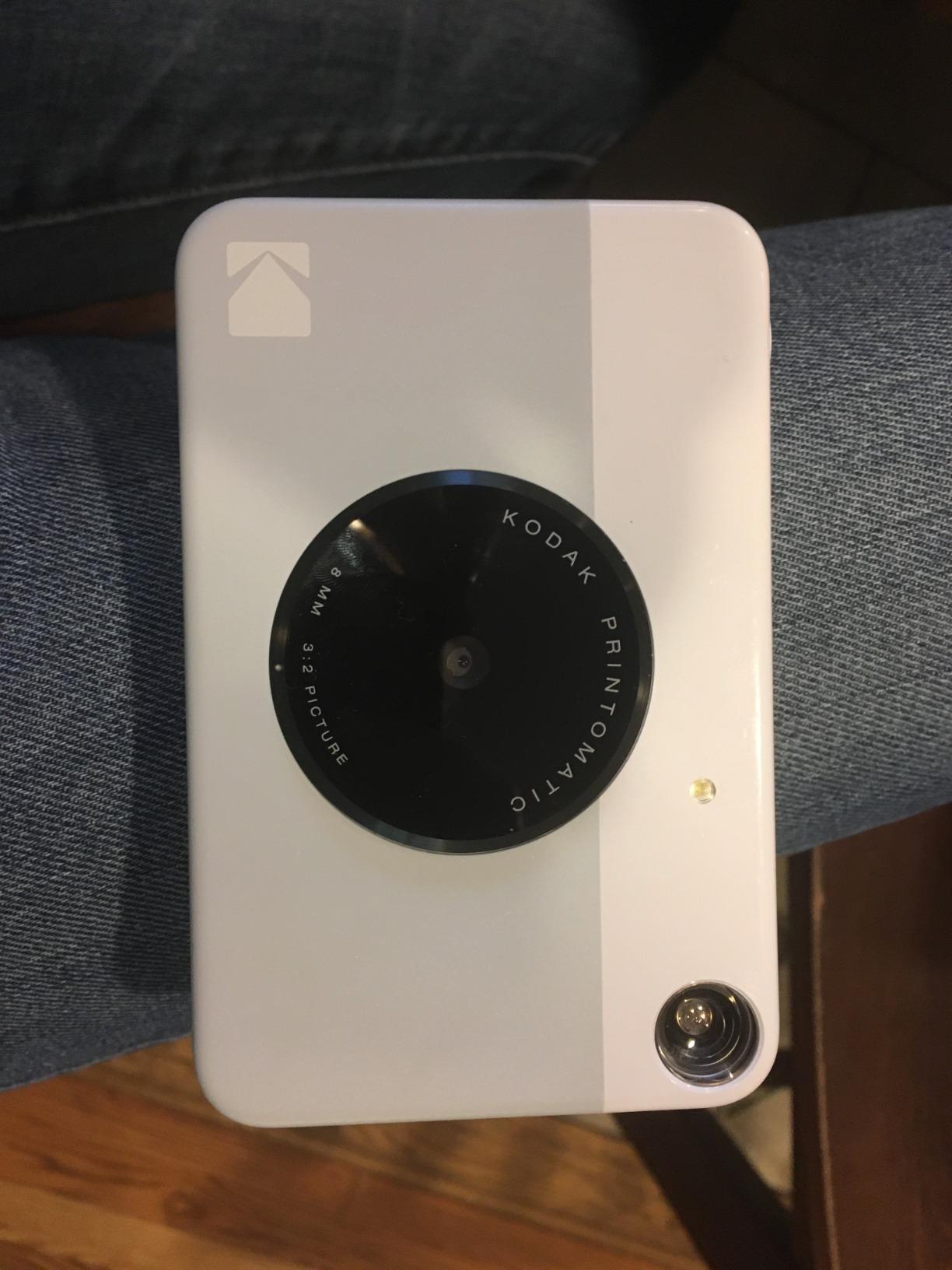 KODAK Printomatic Full-Color Instant Print Digital Camera, Zink 2x3