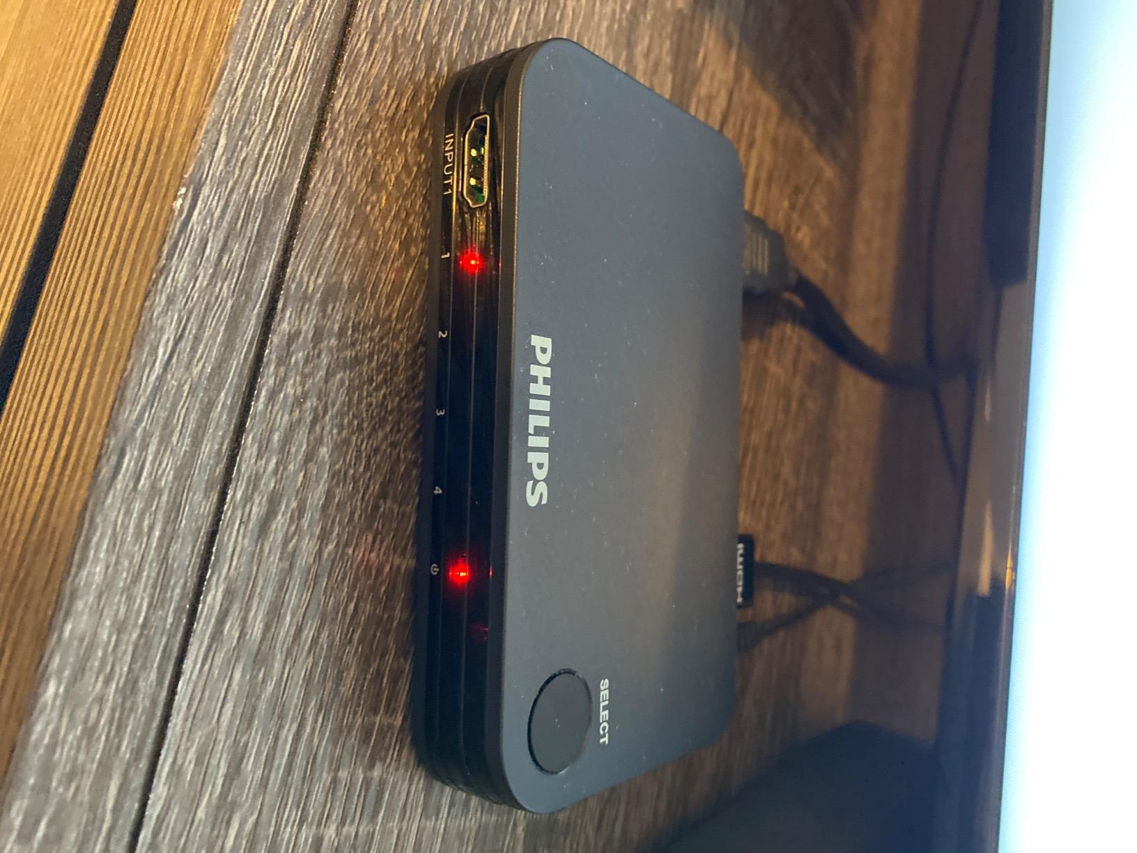 Philips 4 Device HDMI Switch, Wireless Remote, Use with 4K Smart TV Roku Xbox PS3 PS4 Fire Stick DVD Blu Ray Fire TV HDTV Cable Box PC, 4K 1080p 60 FPS, Ultra HD, HDCP 2.0, Black, SWV9484B/27 customer photo 2