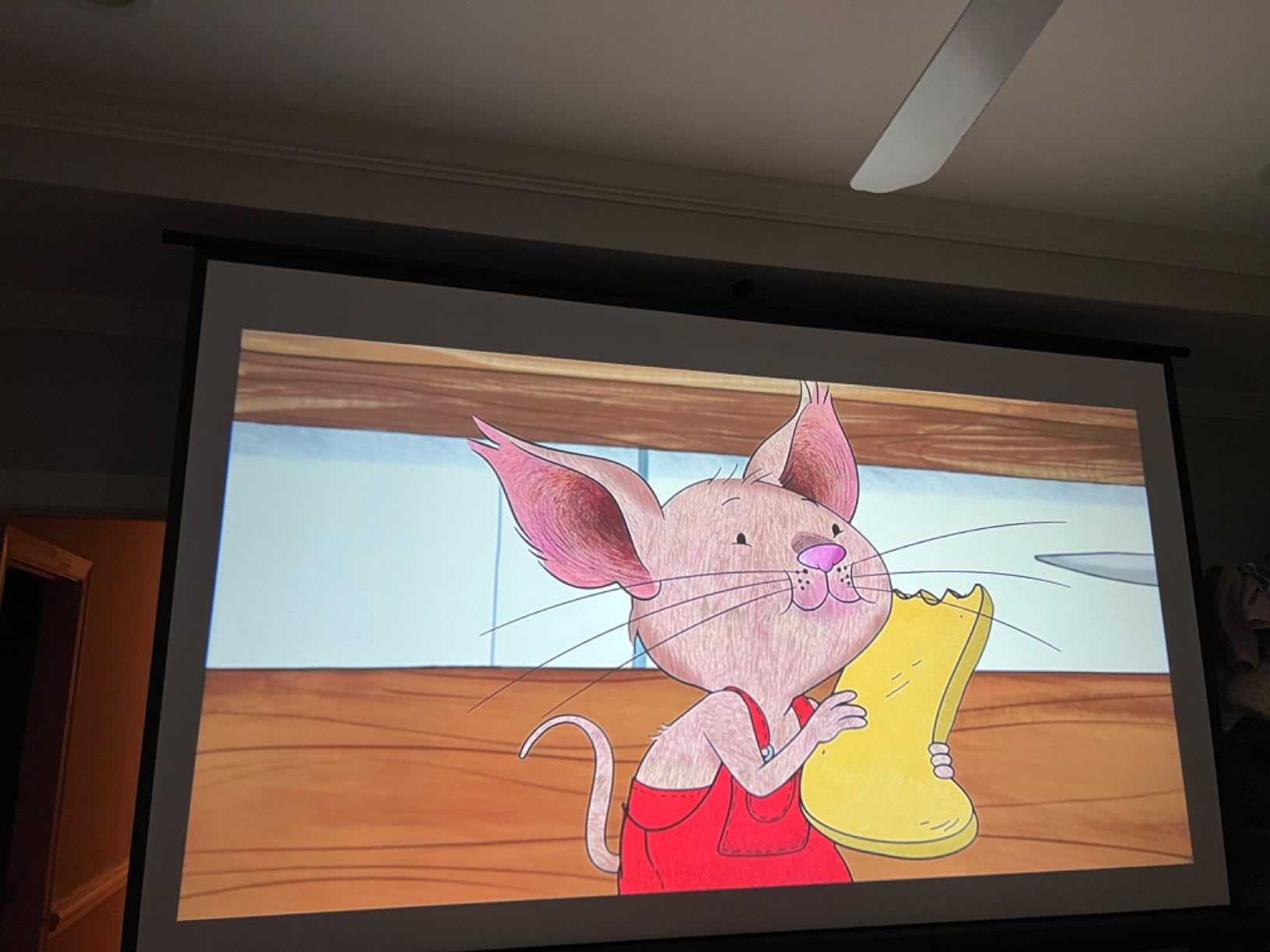 100 Inch Indoor and Outdoor Projector Screen with Stand for Movies or Presentations - HD Premium 16:9 Folding Free Tripod Screen with Carry Bag and Straps, Matte customer photo 1