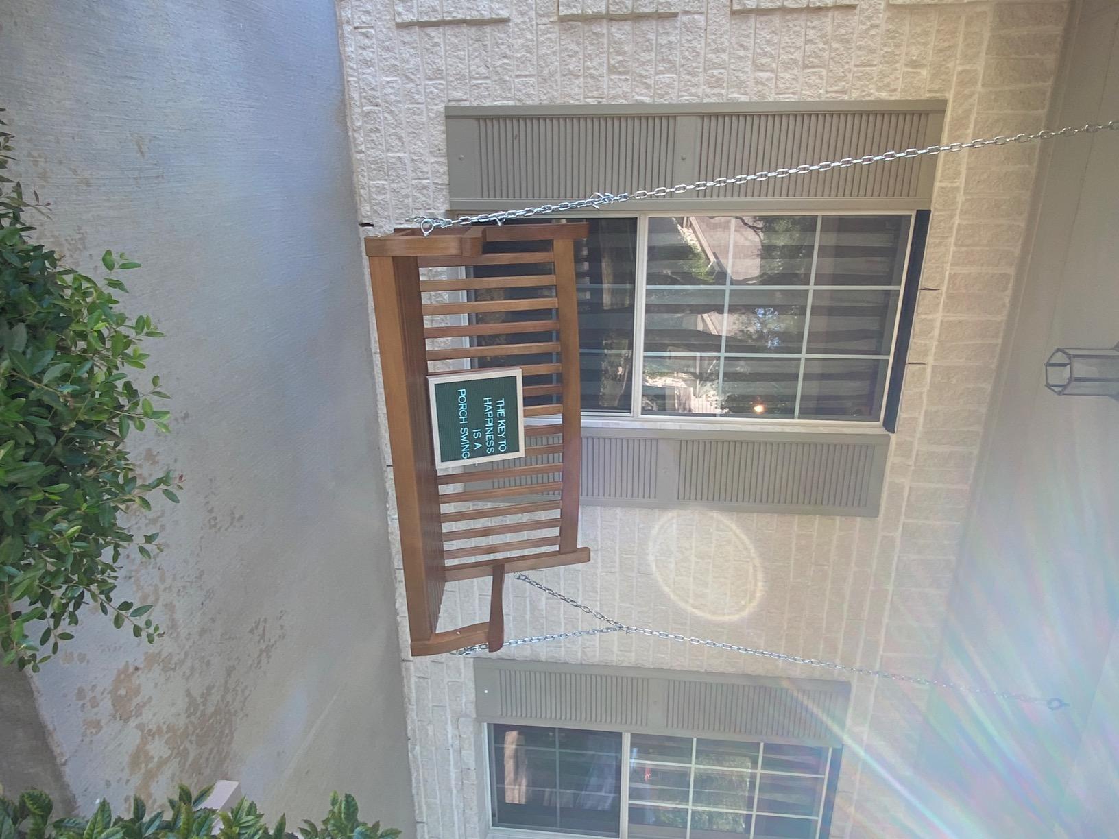 Best Choice Products 48in Wood Porch Swing Outdoor Patio Hanging Bench Chair Furniture for Deck, Garden, Yard w/Mounting Chains, Curved Back Design, 500lb Weight Capacity - White customer photo 1