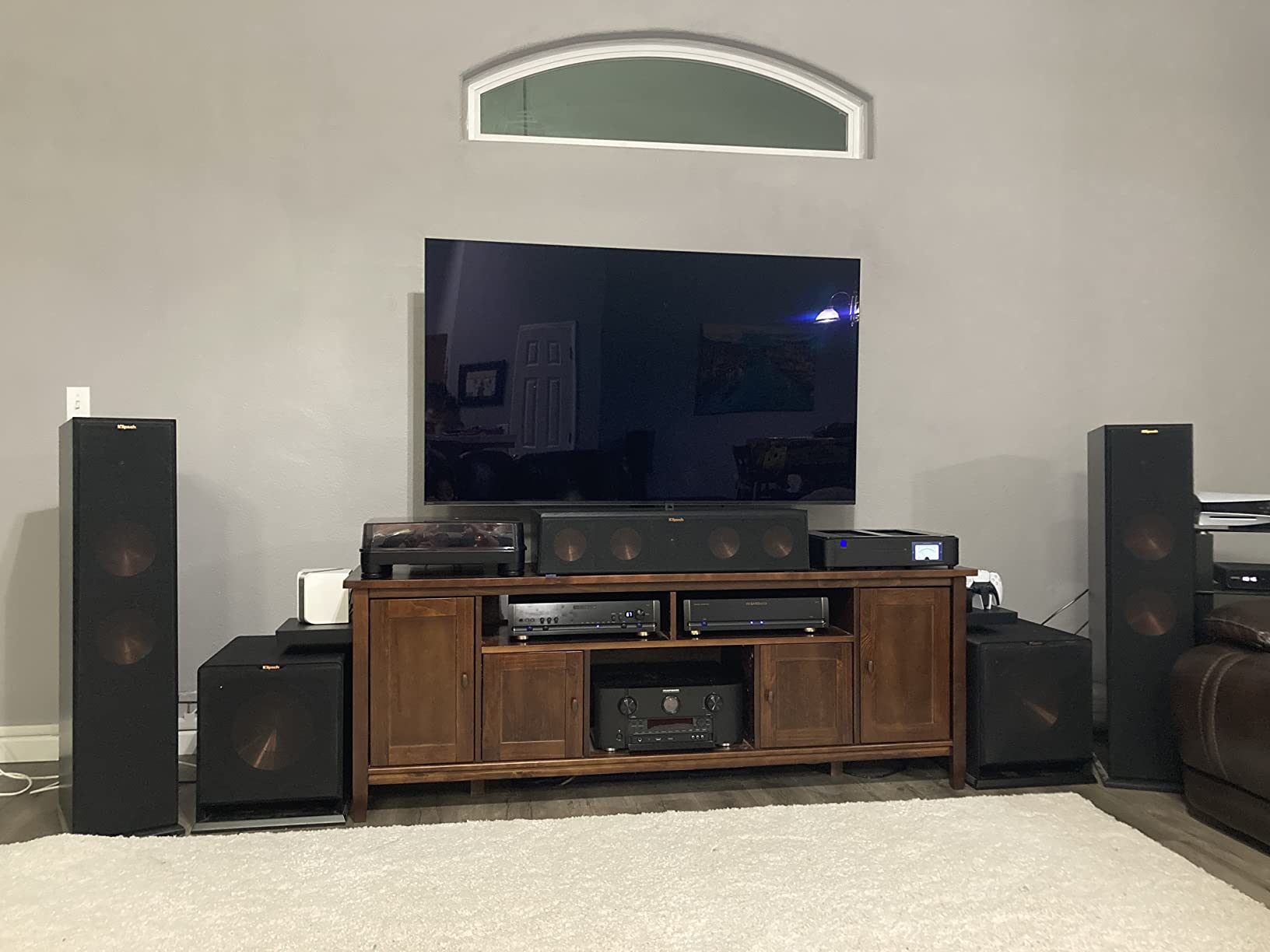 Audio-Technica AT-LP7 Fully Manual Belt-Drive Turntable Black customer photo 2