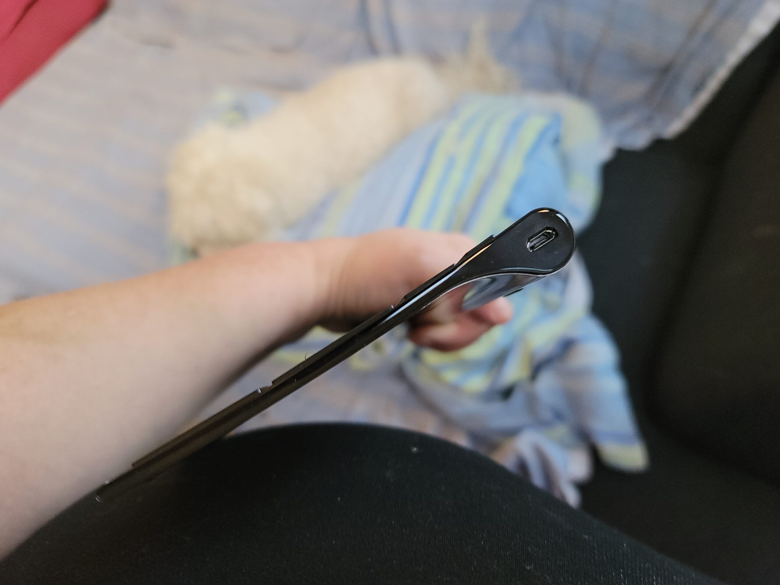 2.4G Wireless Keyboard Stainless Steel Ultra Slim Full Size Keyboard with Numeric Keypad for Computer/Desktop/PC/Laptop/Surface/Smart TV and Windows 10/8/ 7 Built in Rechargeable Battery customer photo 2