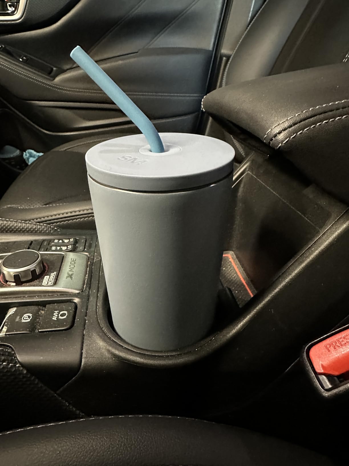 Simple Modern Insulated Tumbler with Lid and Straw | Iced Coffee Cup Reusable Stainless Steel Water Bottle Travel Mug | Classic Collection | 24oz | Midnight Black customer photo 2